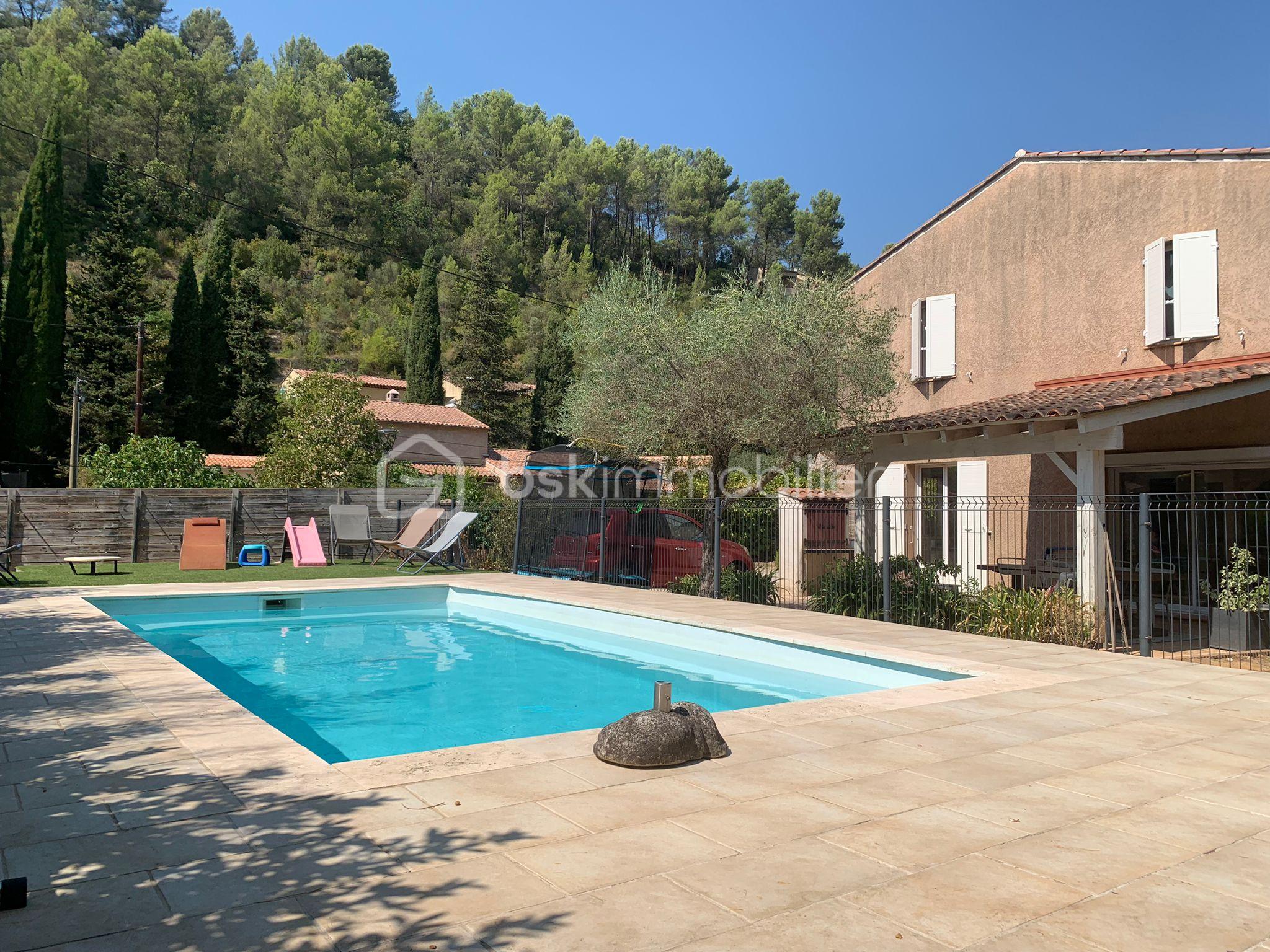 Maison de 138 m² - IMG-20250818-WA0031.jpg