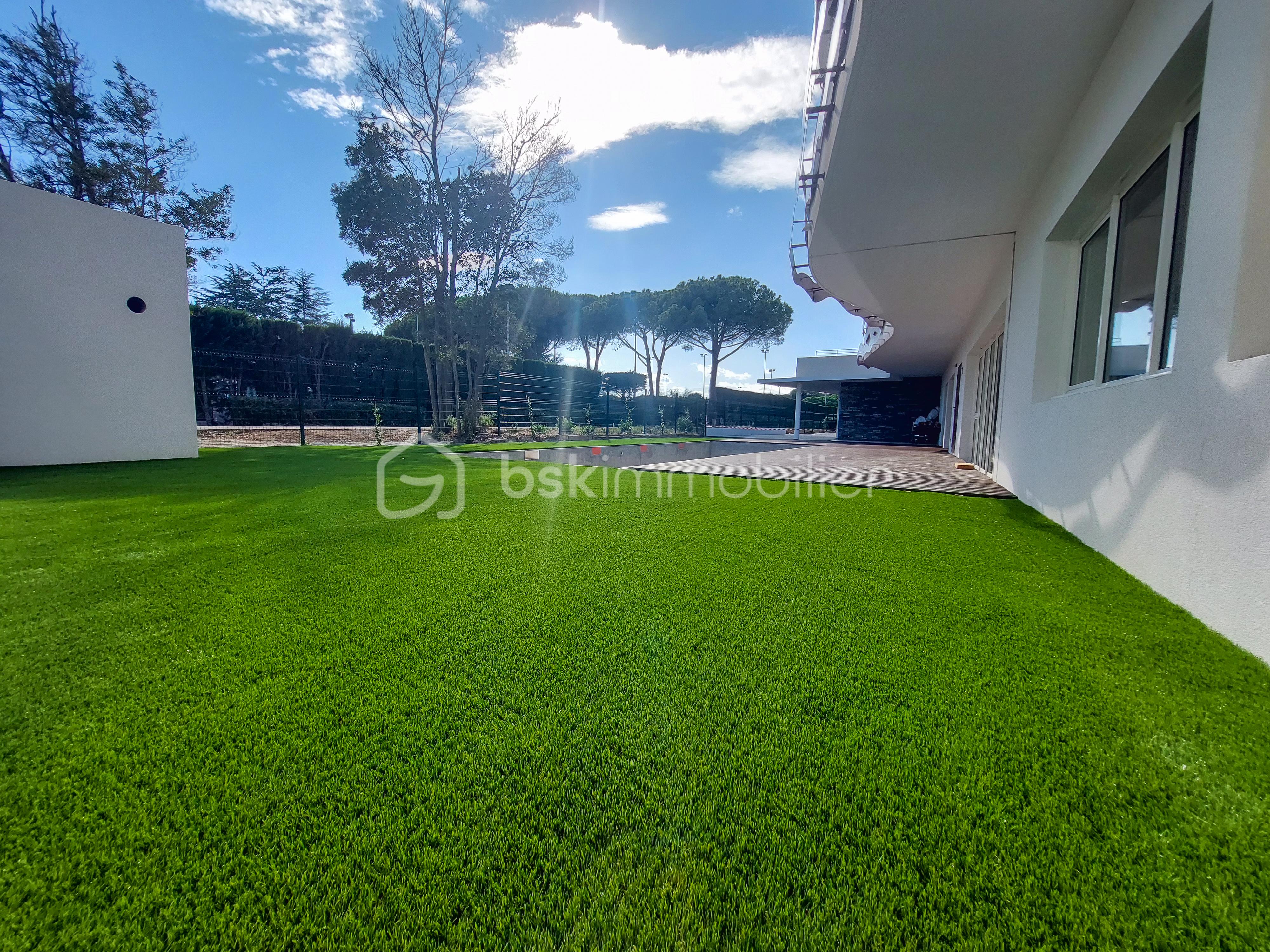 piscine extérieure.jpg