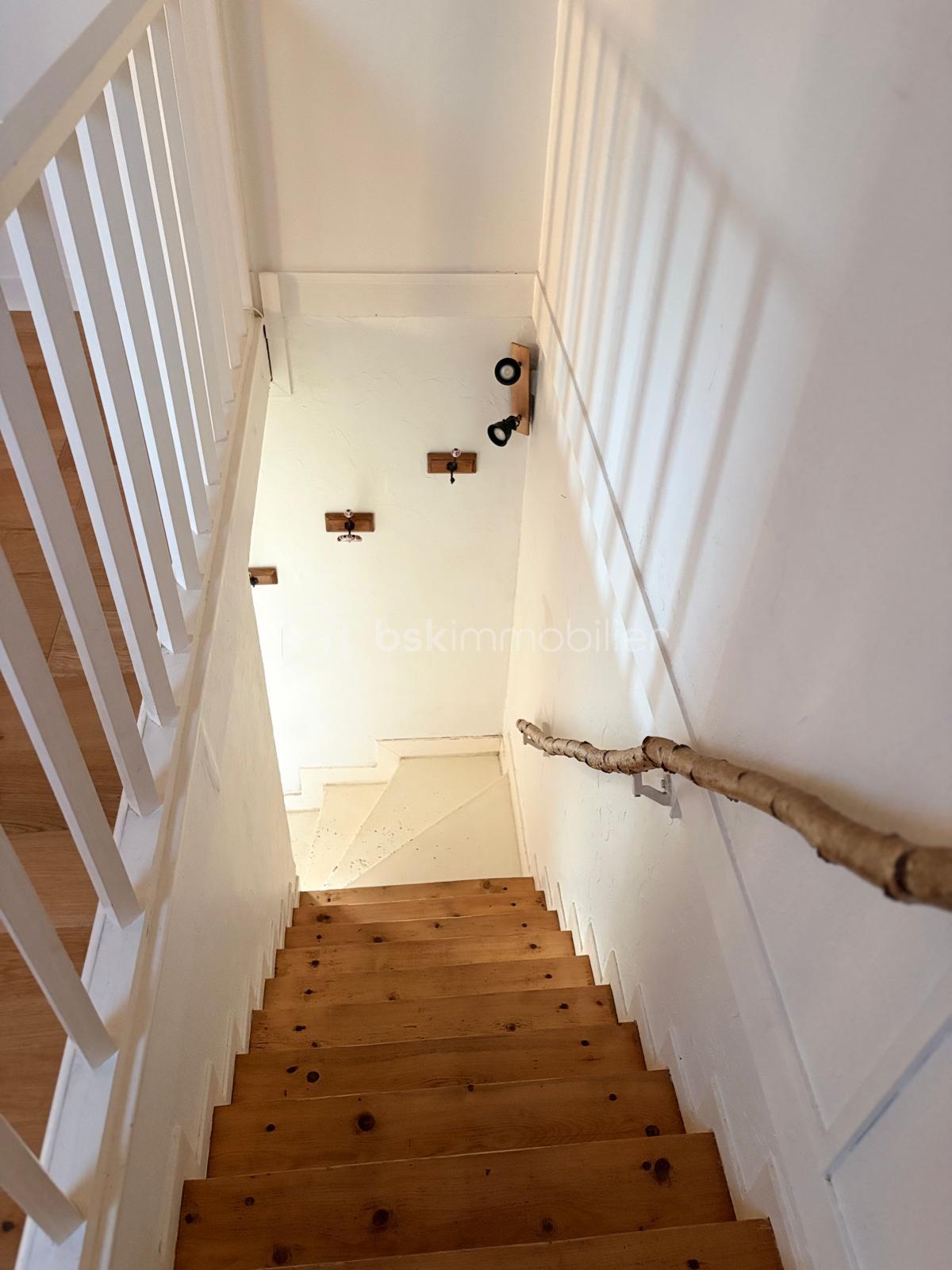 Maison de 59 m² - escalier.JPG