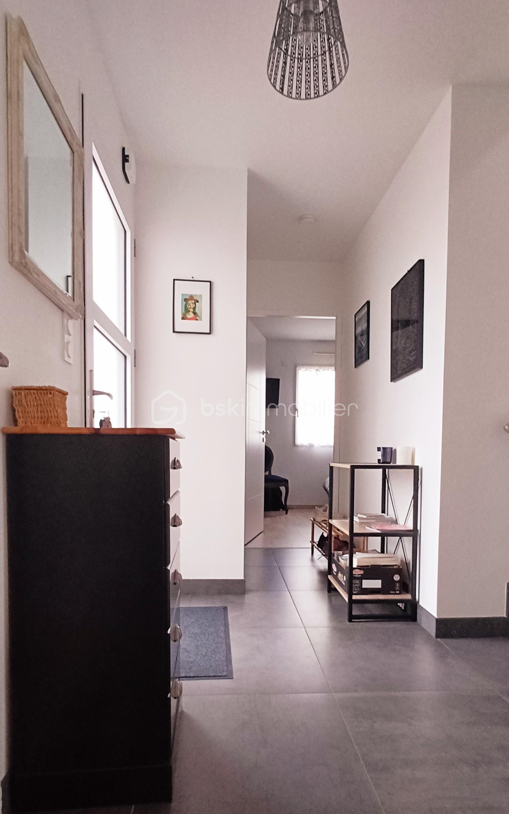 Maison de 99 m² - 124fafe9-8350-468d-81fe-750d1382322c.jpg