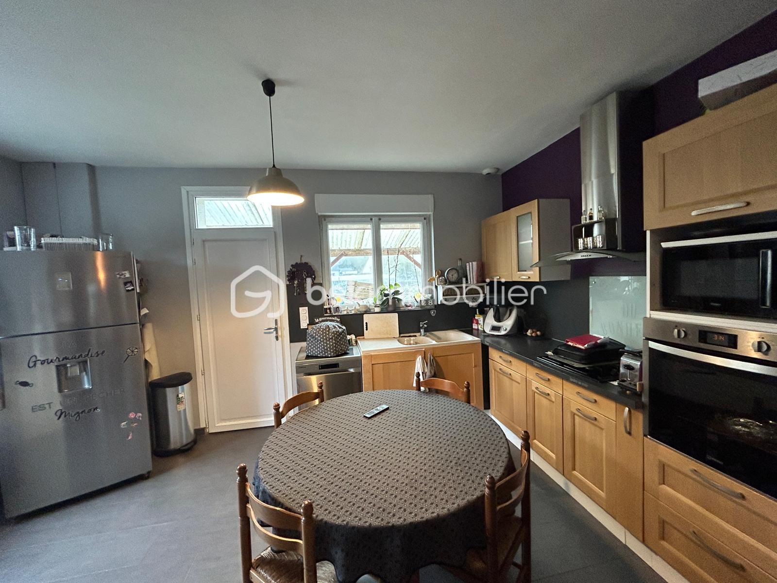 Maison de 135 m² - Photos 3 Bazouges.jpg