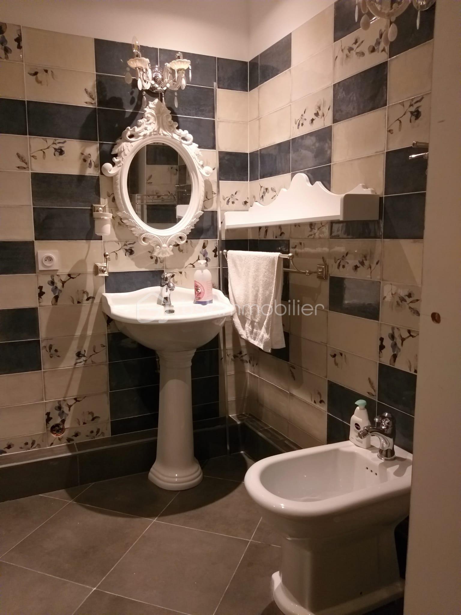 Appartement de 78,70 m² - toilette 3.jpg