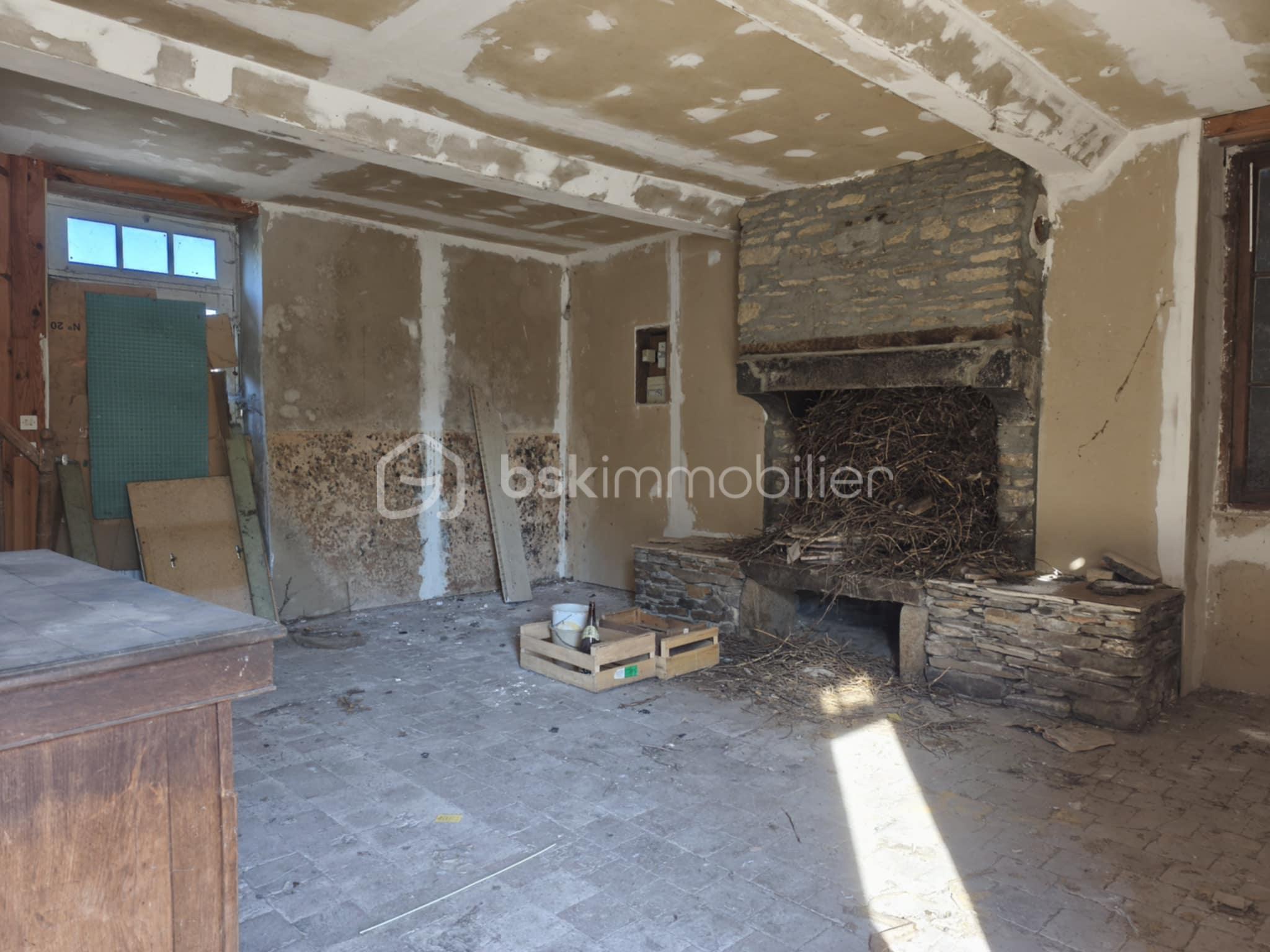 Maison ancienne de 180 m² - LX0a3KsD.jpeg