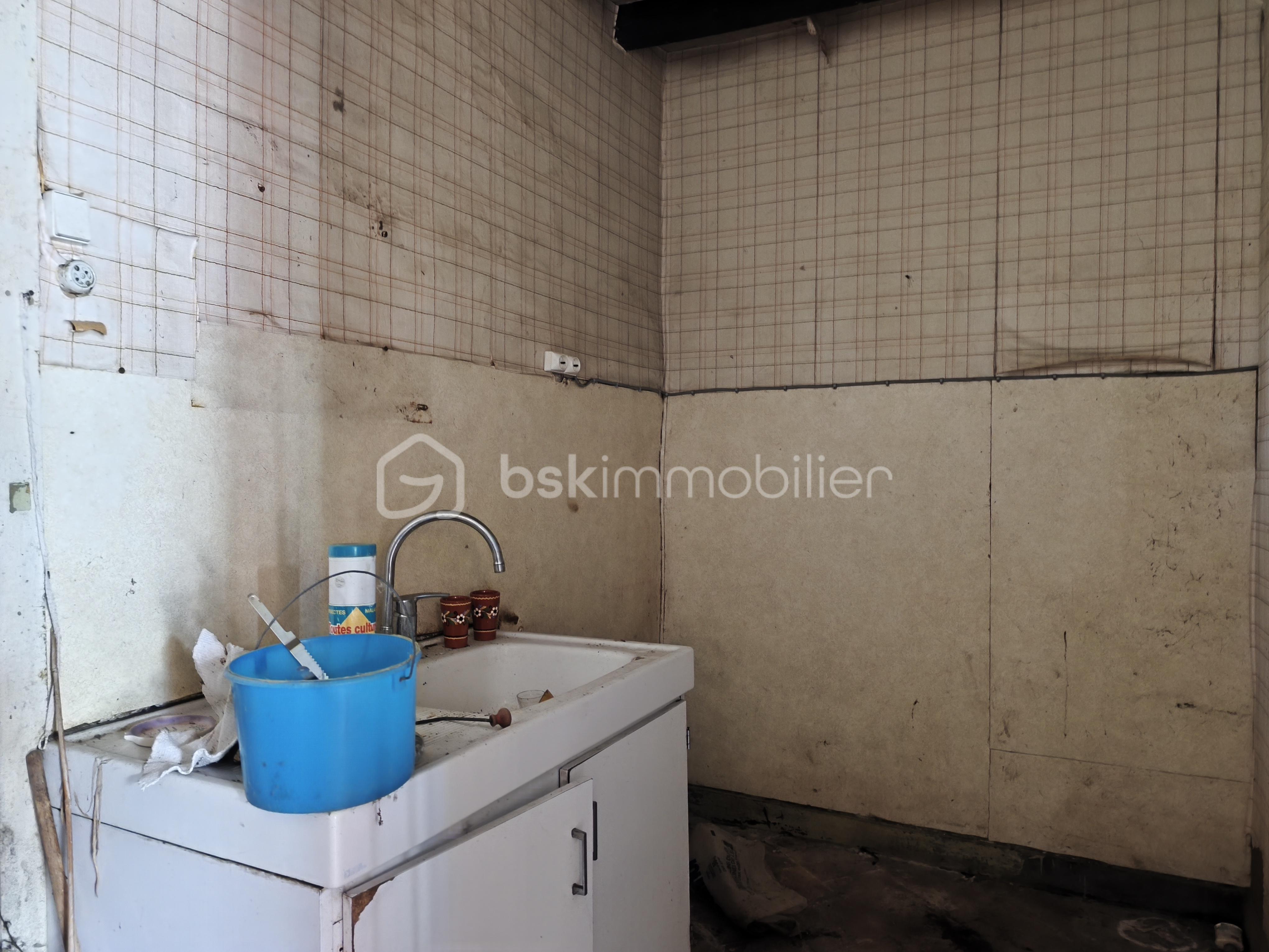 Maison ancienne de 180 m² - IMG_20250919_103610.jpg