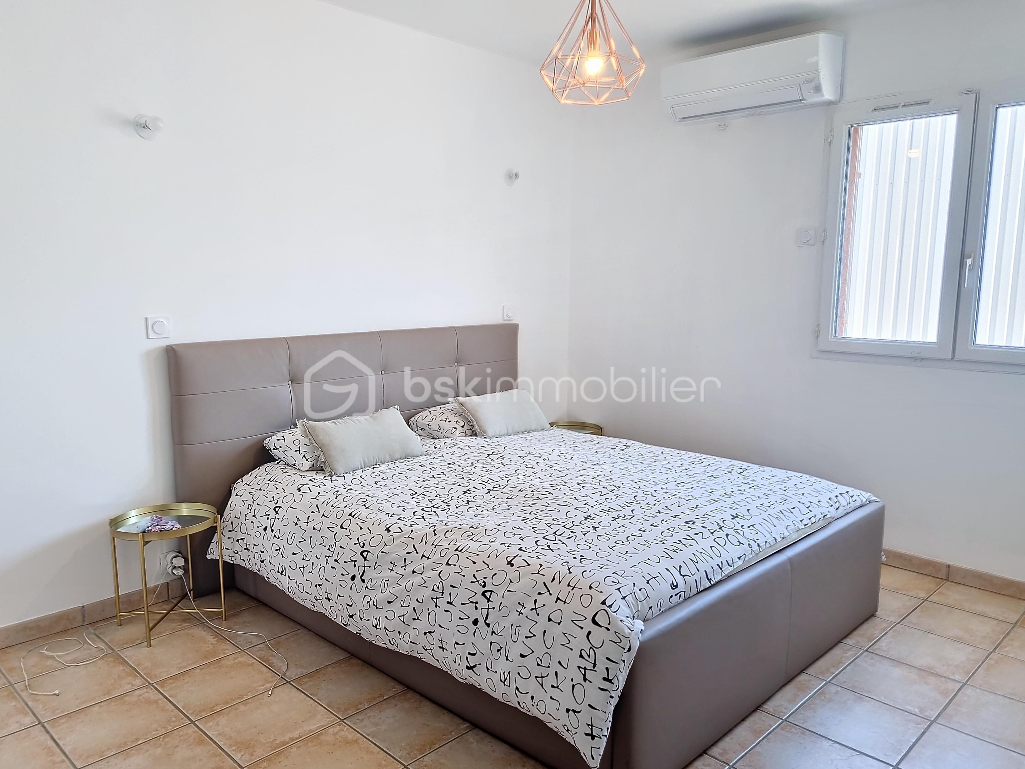 Maison de 232 m² - aYVNsVk9RMEUtMjAyNDA1MjMwNzUzNDk_20240523103439_83567_a7c8b91.jpg