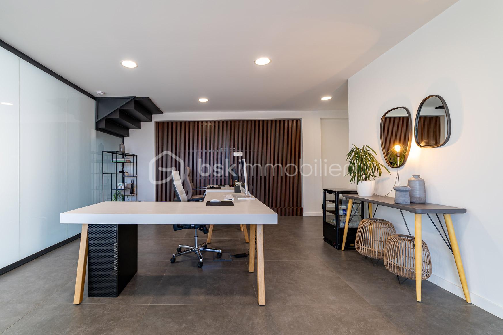 Local commercial de 99 m² - DSC08605.jpg