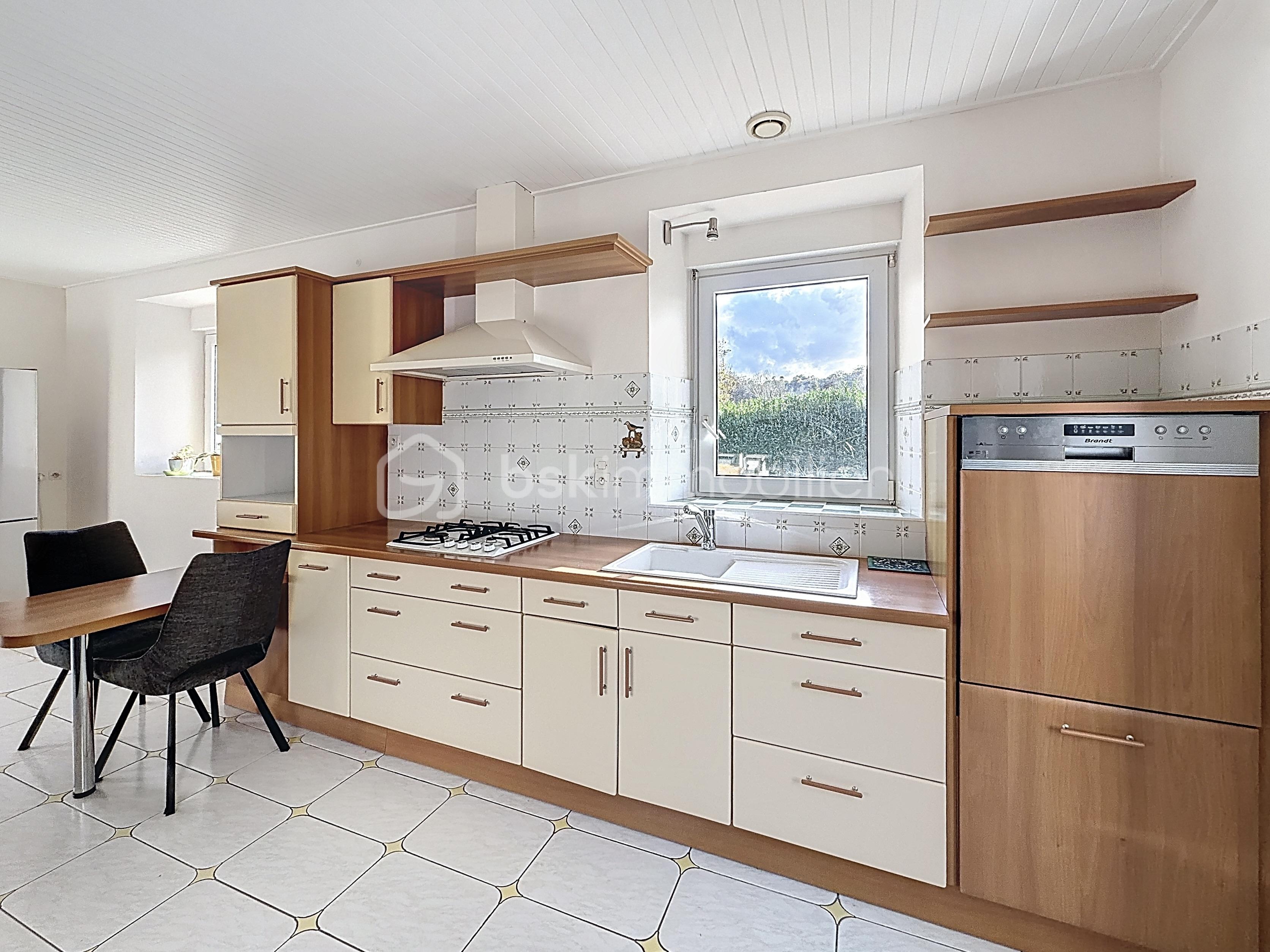 Maison de 223 m² - 6.jpeg