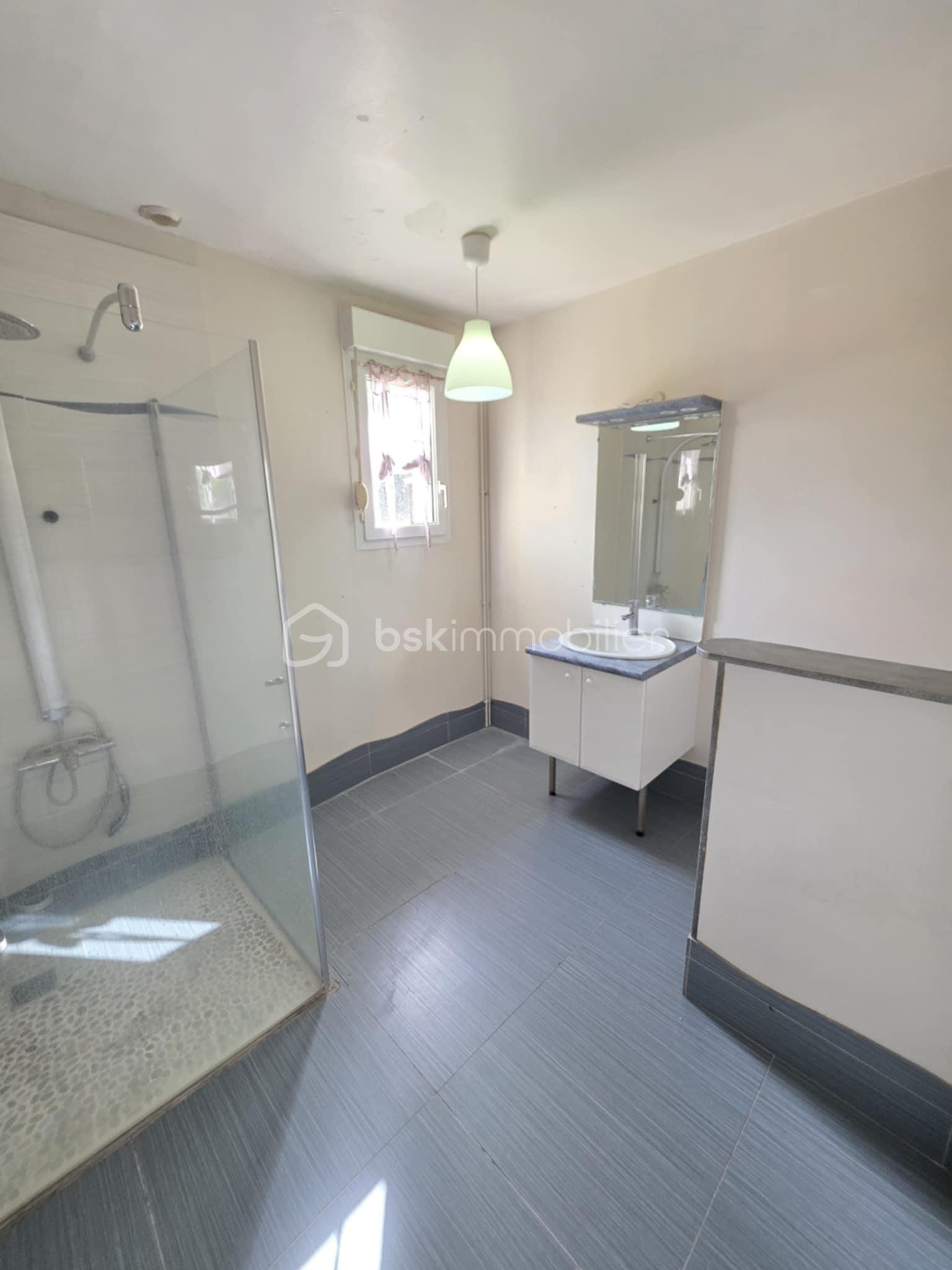 Maison de 154 m² - 4175fb88-f30d-4acb-93fc-f7c402246266.jpg