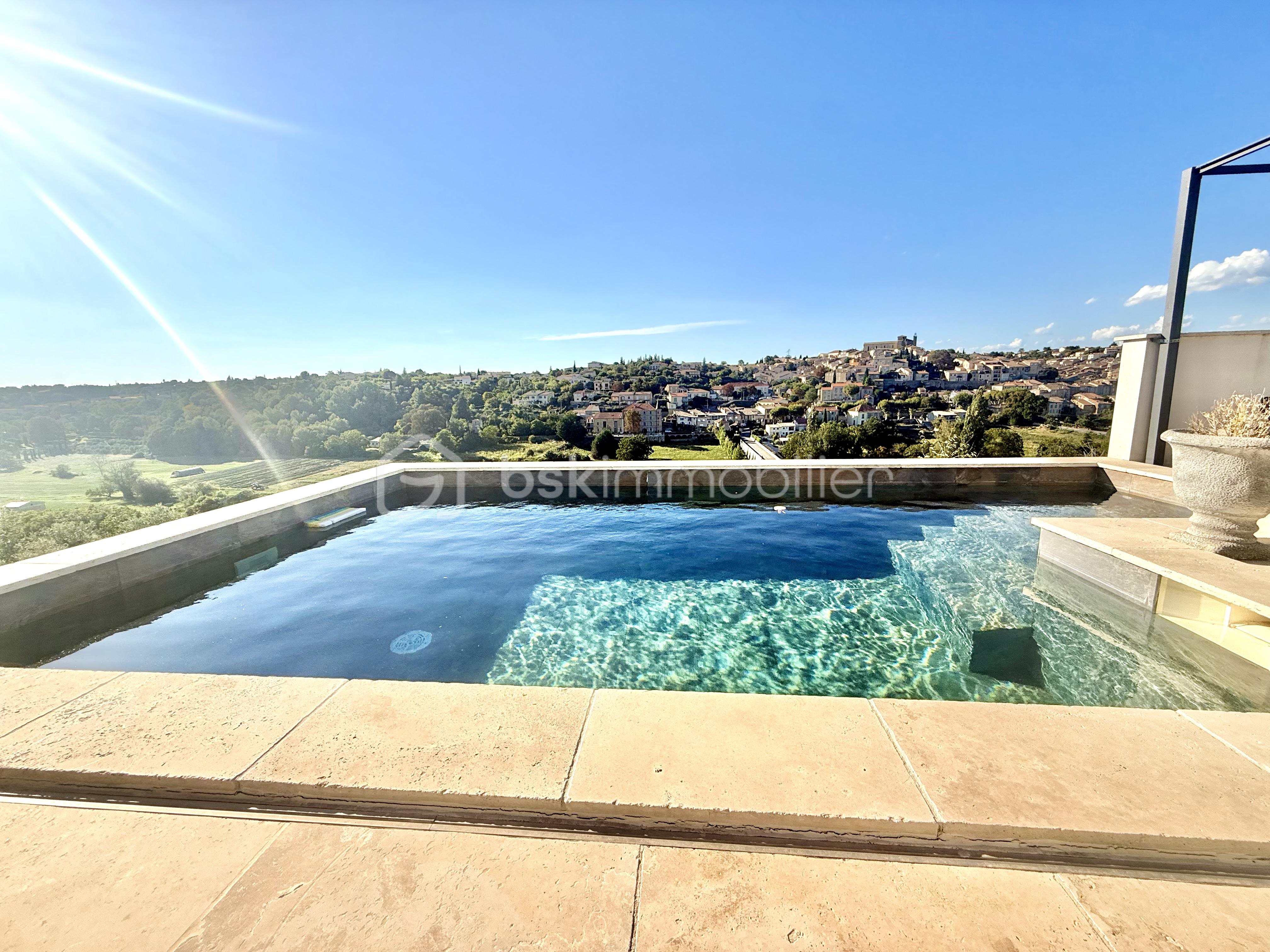 Maison 7 pièces 250 m² · à Valensole · 250 m² · 780 000 €