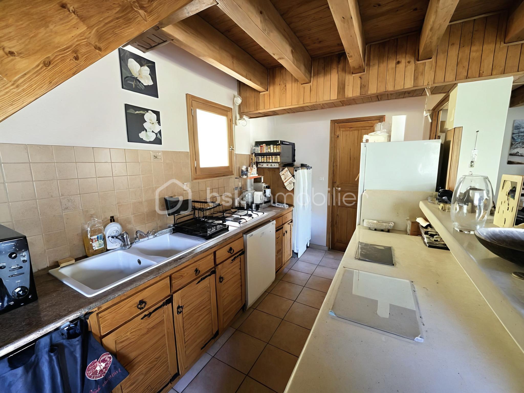 830d93fb1128bd7-1.jpg