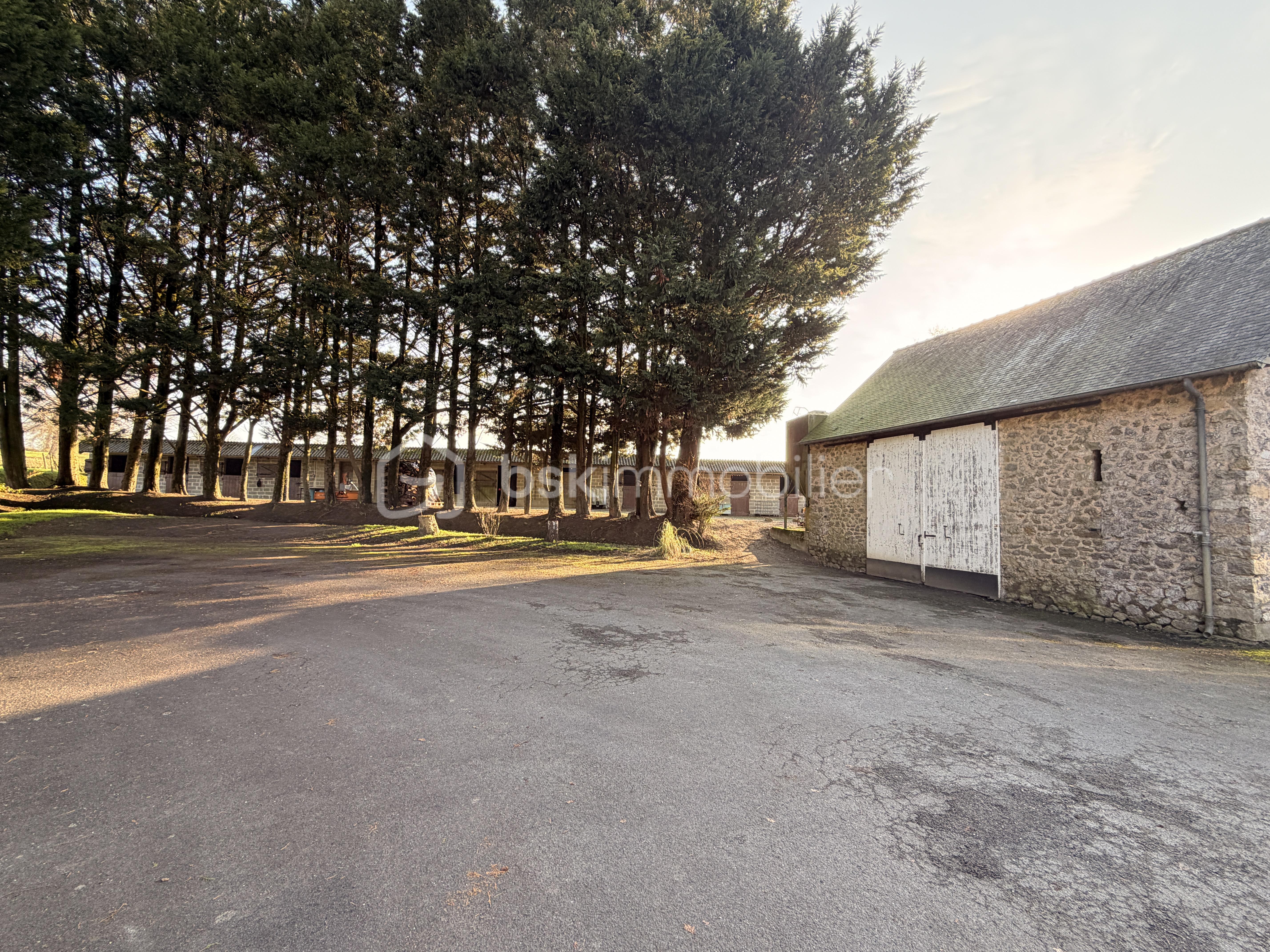 Maison de 155 m² - LAISIS LYDIE.JPG