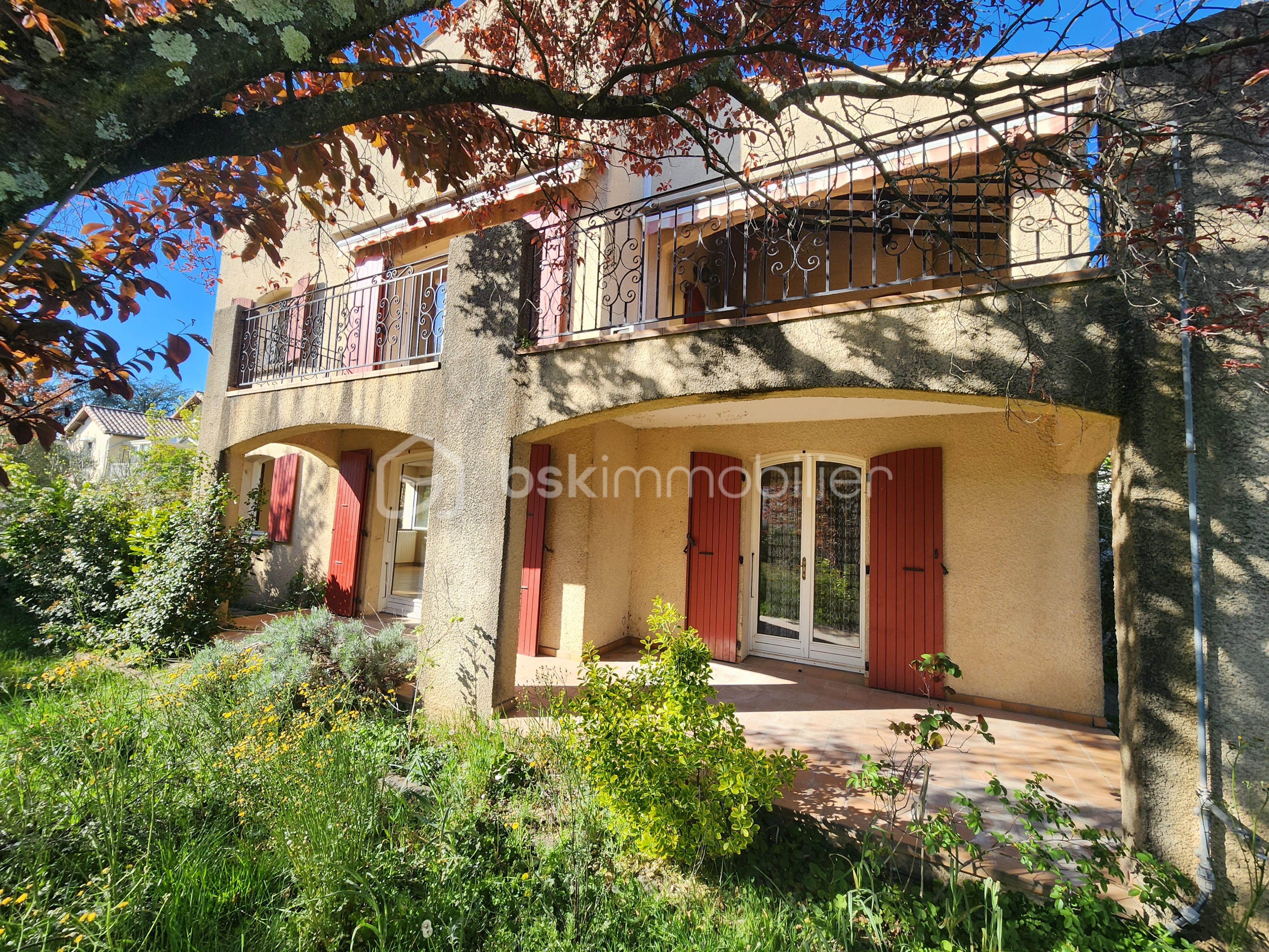 Propriete de 270 m² - Extérieur maison façade Sud vers ouest.jpg