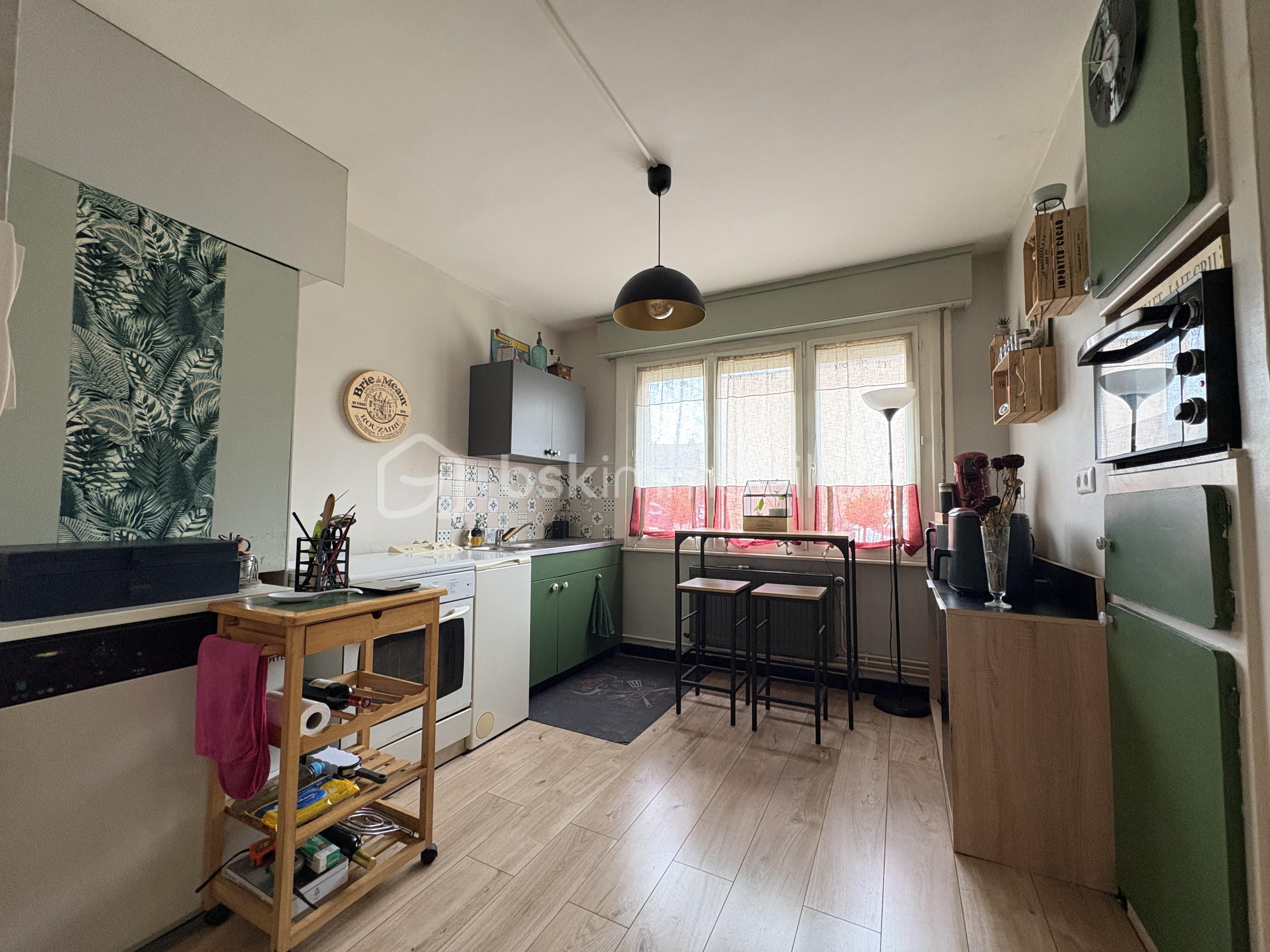 cuisine annonce 1 avant aménagement.jpeg