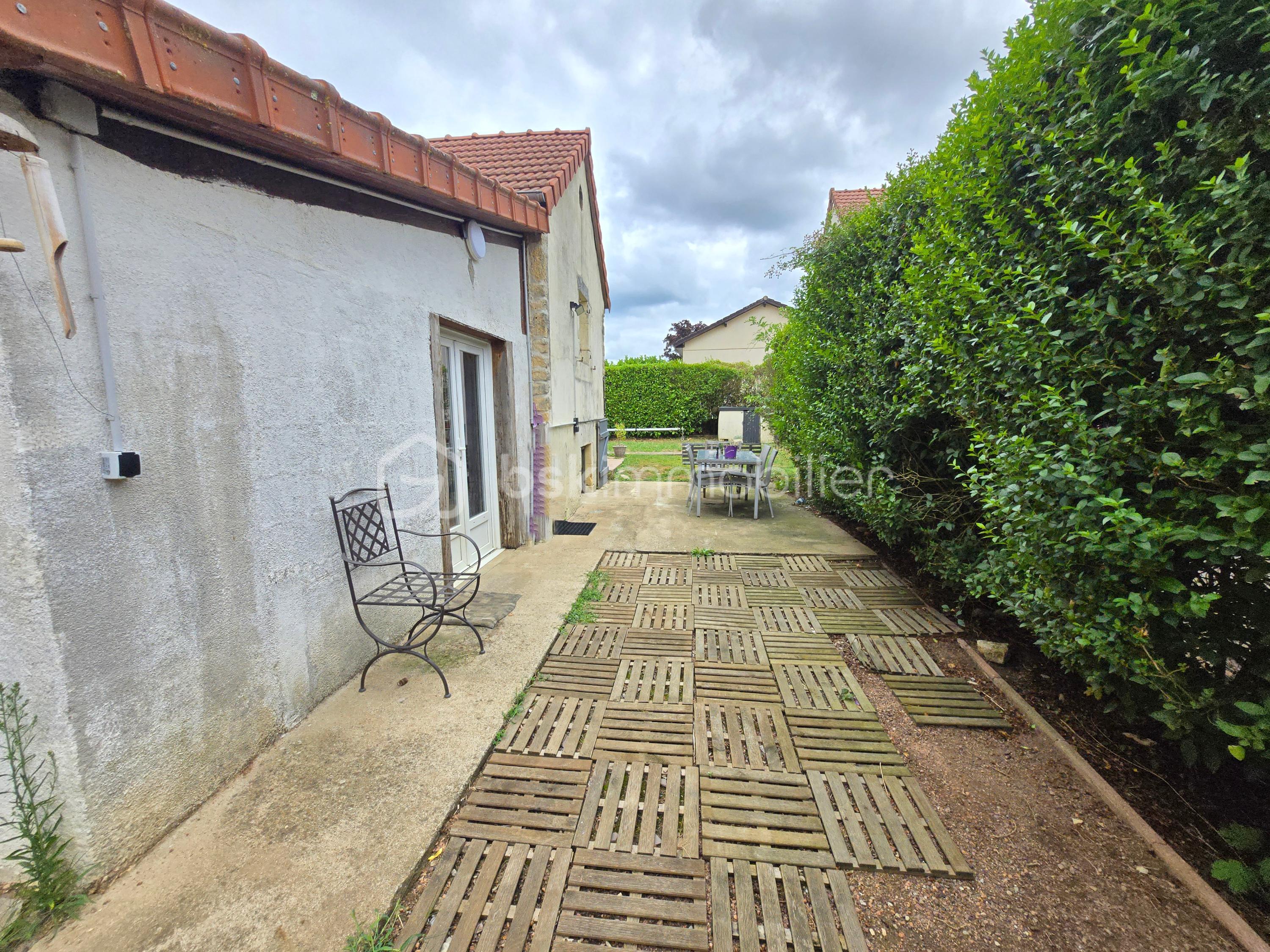 Maison ancienne de 110 m² - AIRetouch_20250722_131939824.jpg