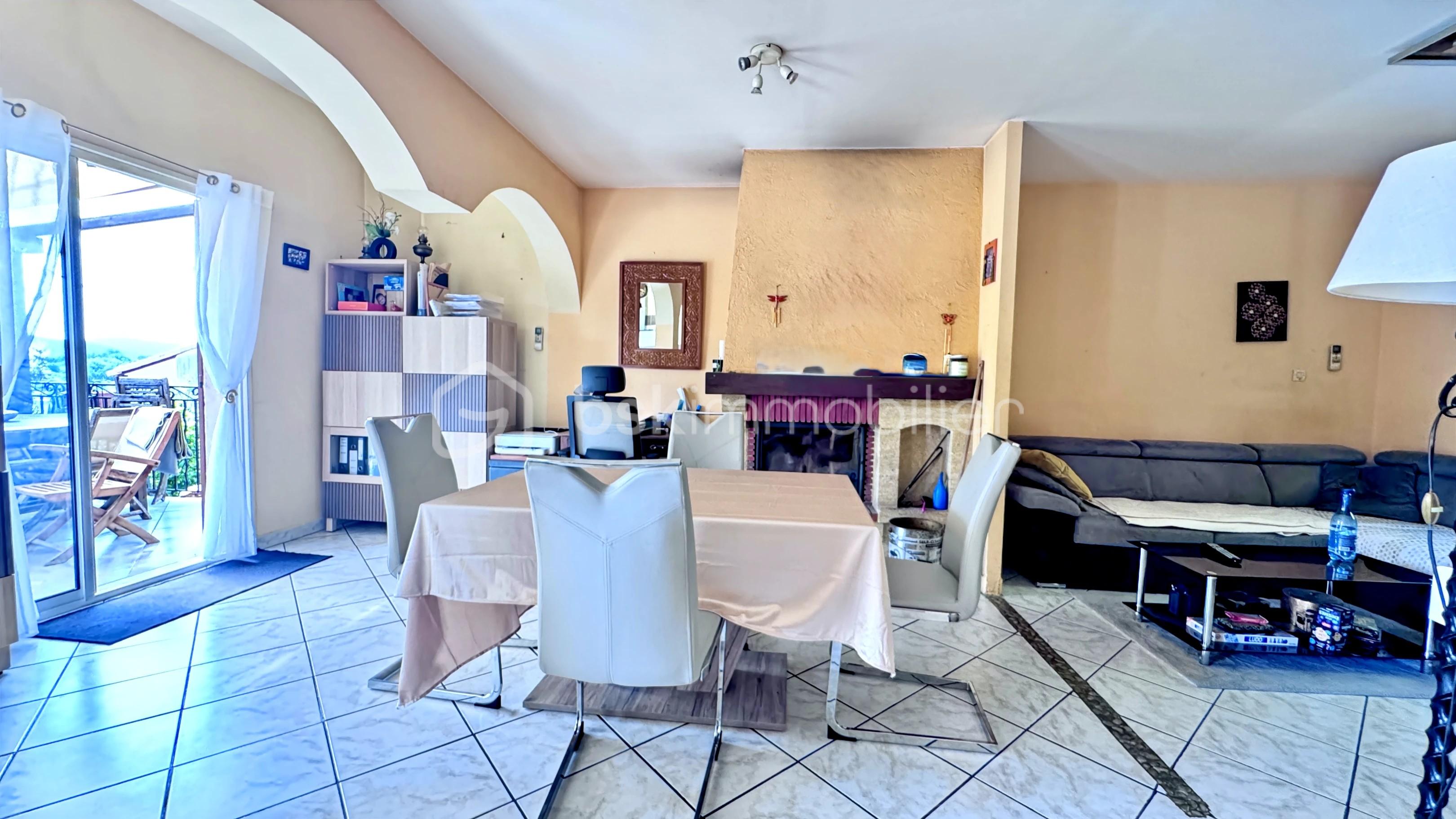 Salon 4.jpg