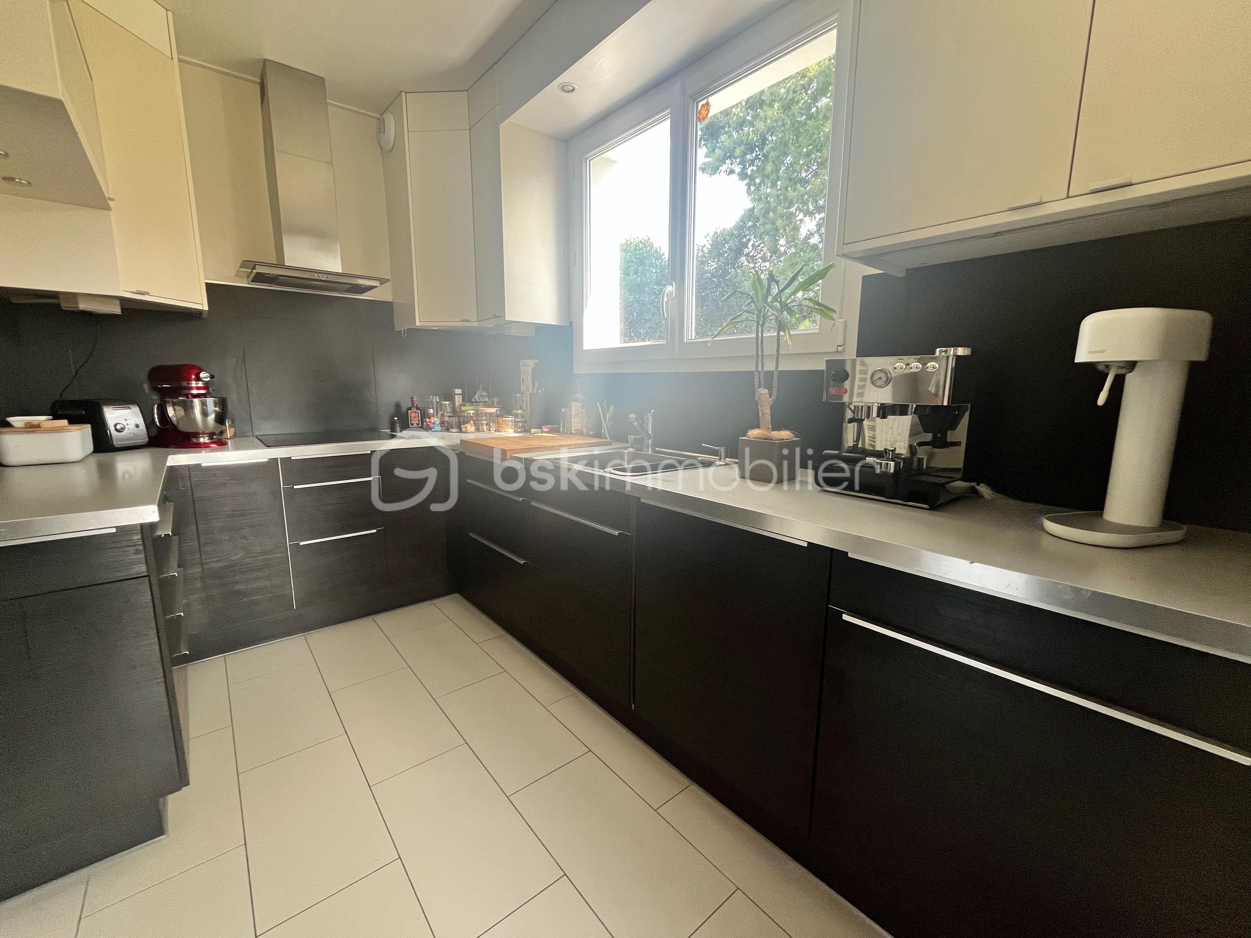 Maison traditionnelle de 168 m² - snapedit_1758533951116.jpg