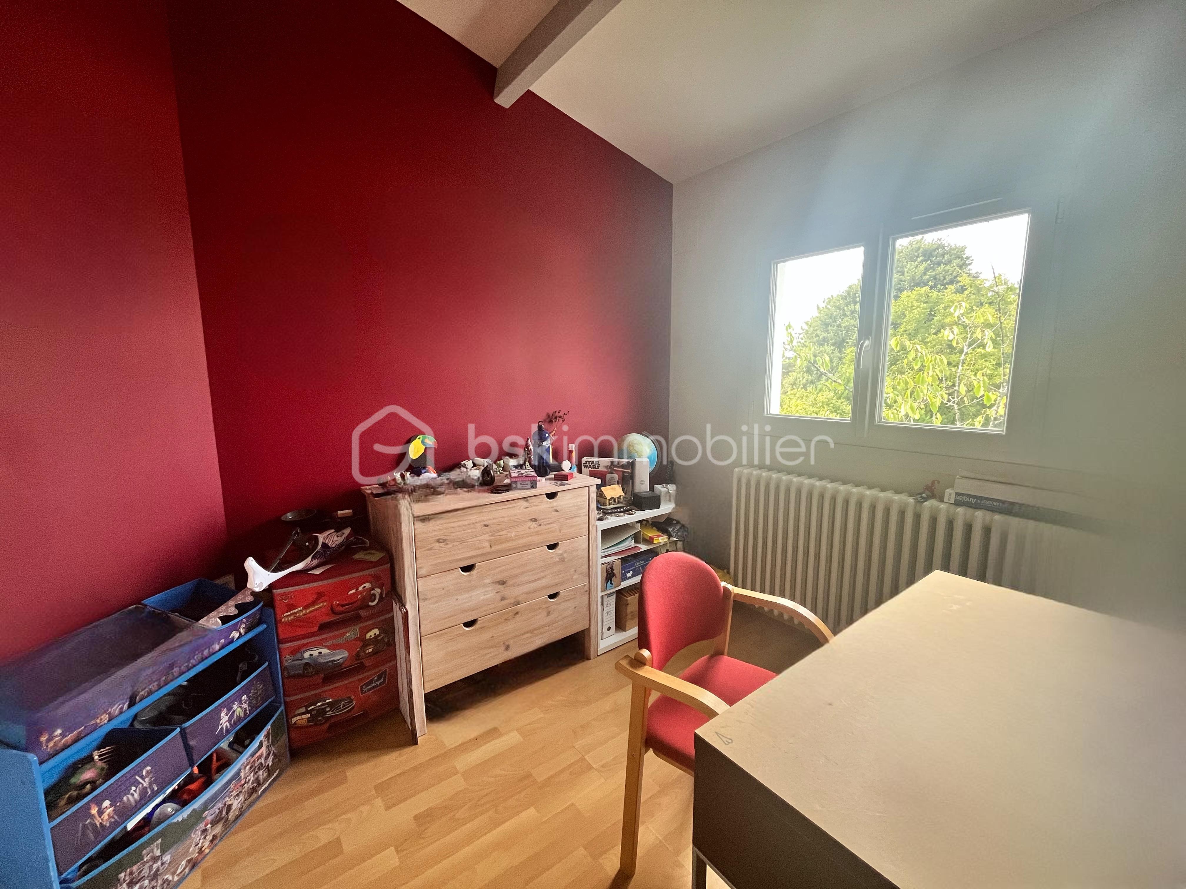 Maison traditionnelle de 168 m² - snapedit_1758535356590.jpg