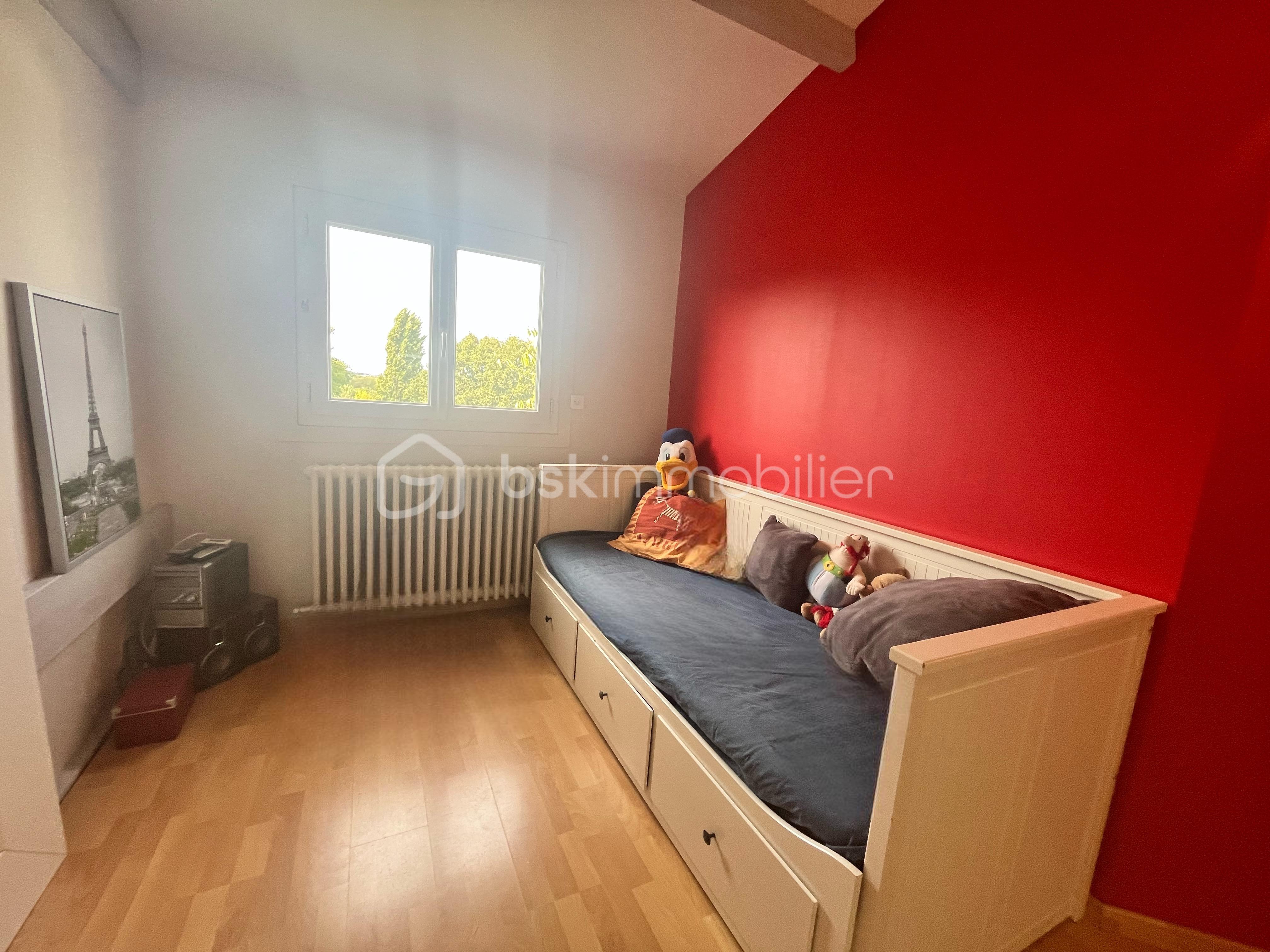Maison traditionnelle de 168 m² - snapedit_1758535893081.jpg