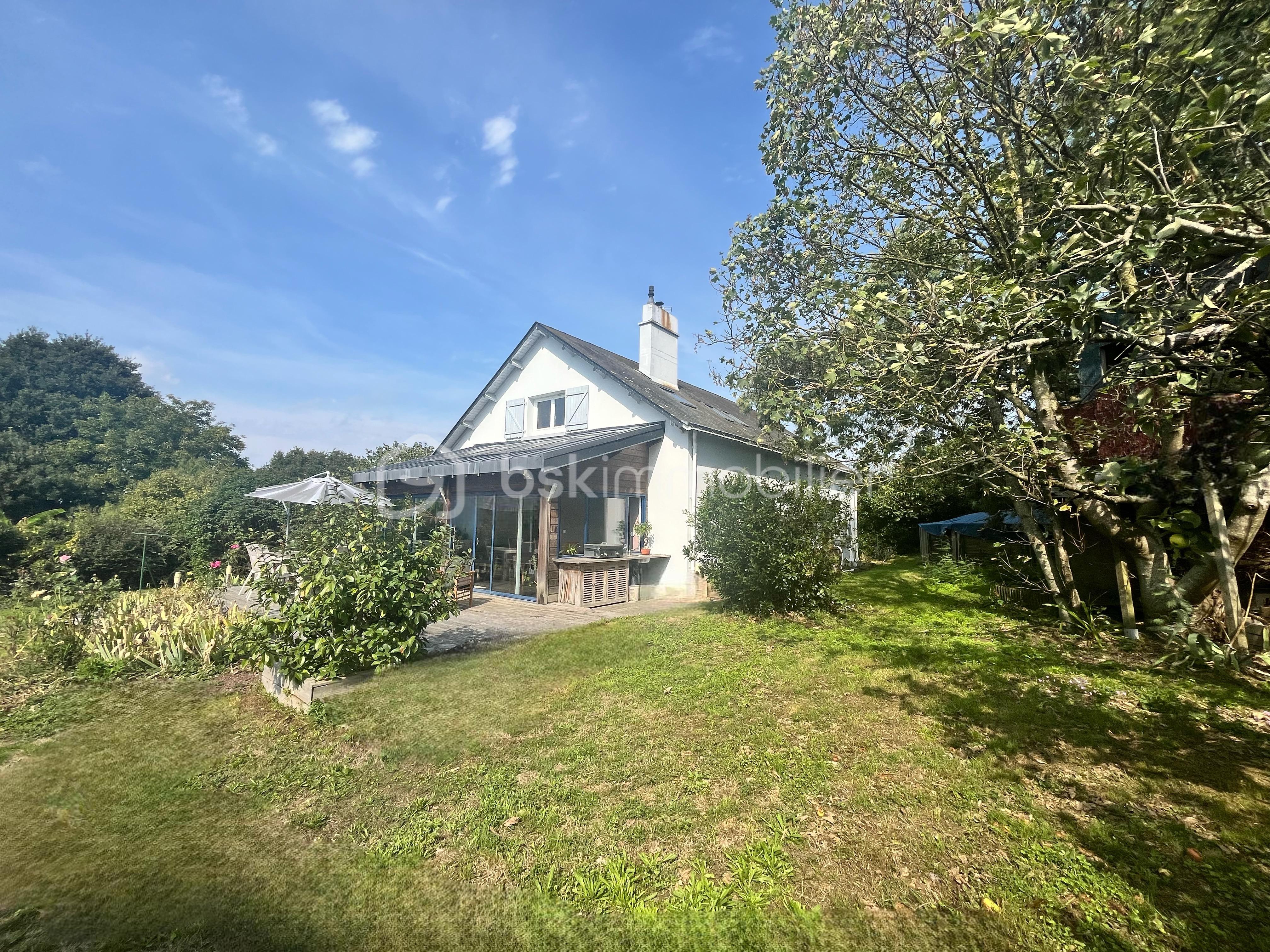 Maison traditionnelle de 168 m² - snapedit_1758536454671.jpg
