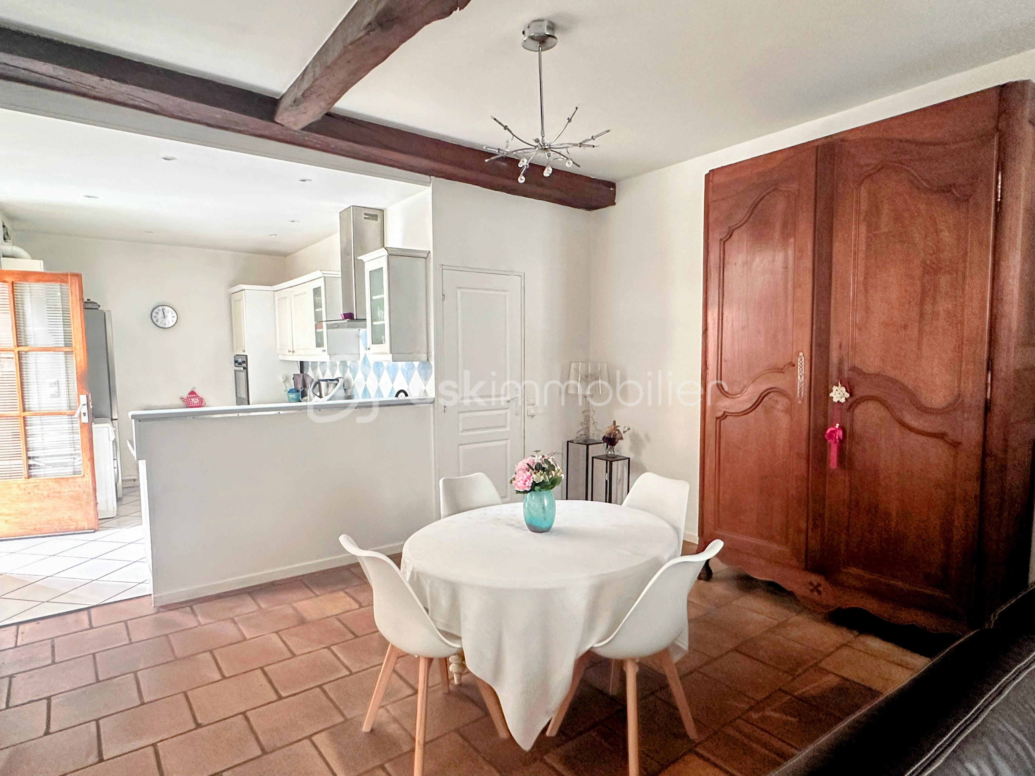 Appartement de 78,96 m² - 6A4FC3D4-0E11-4556-8213-64F8FF007884.JPG