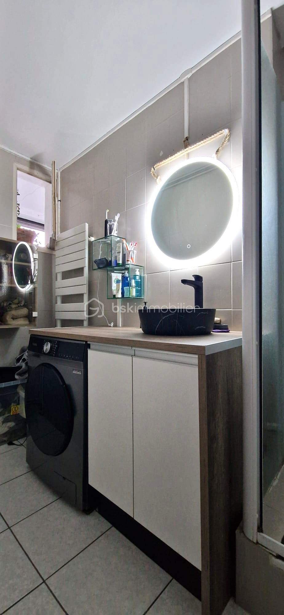 Appartement de 85,53 m² - SALLE DE DOUCHE.jpeg