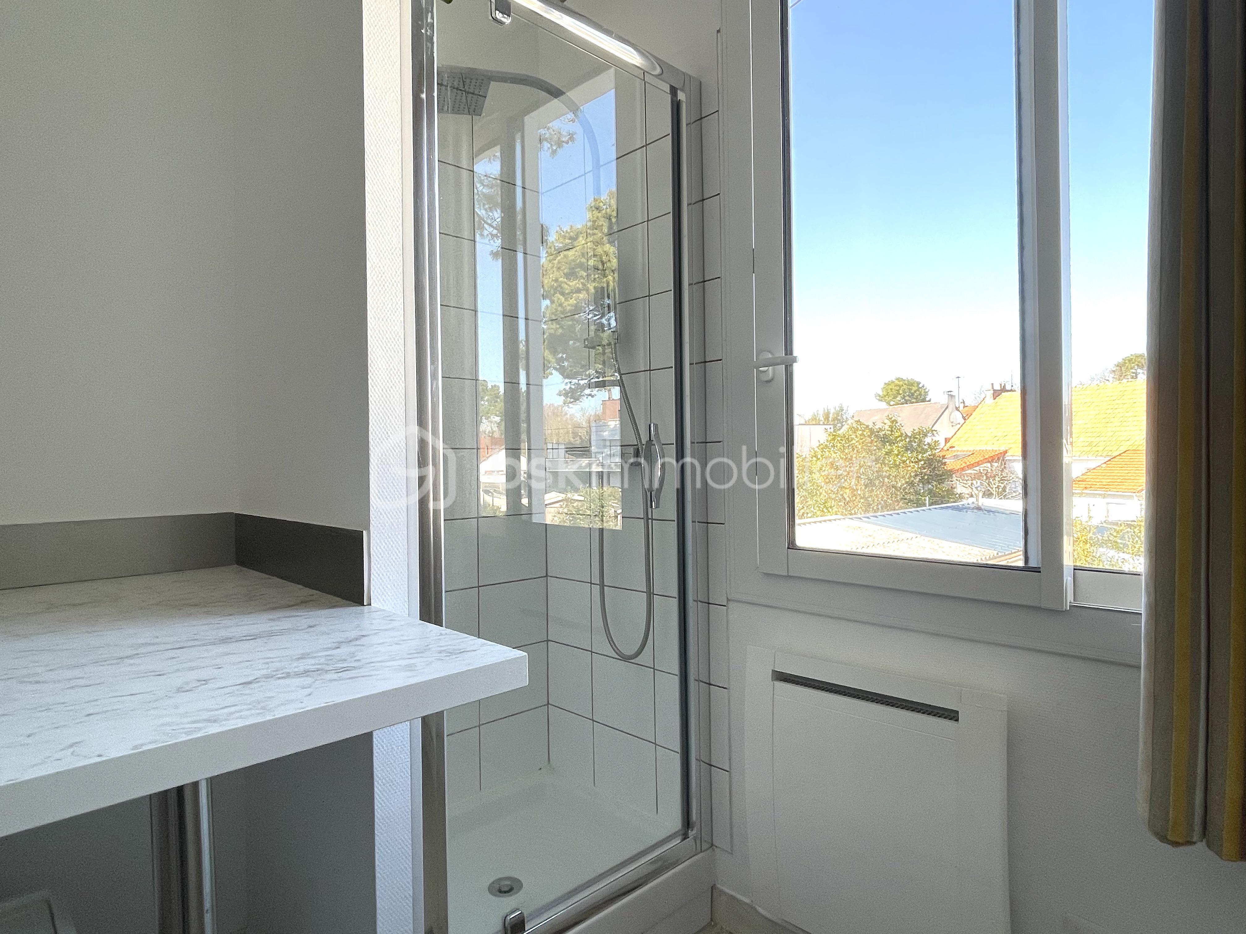 Studette de 11,70 m² - SR DOUCHE.jpeg