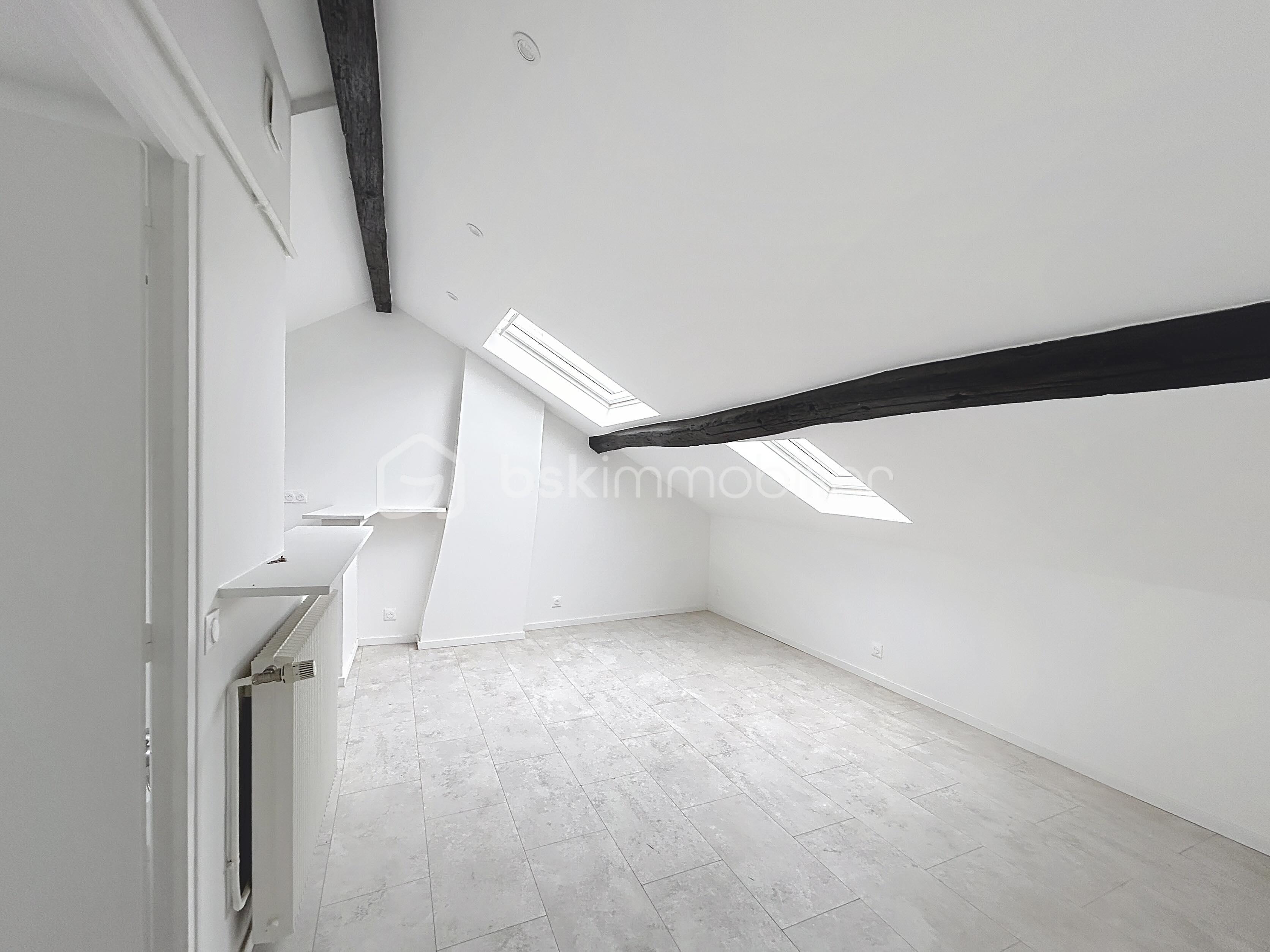 Appartement de 63 m² - rue-du-barillet_00002_da69317.jpeg