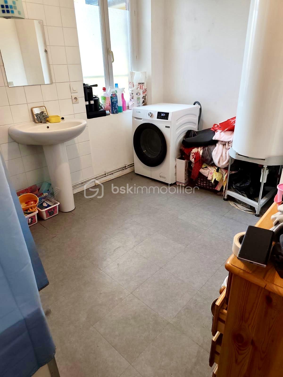 Appartement de 65 m² - 2aaf1478-912a-48fa-96b8-c4df83d0b7c5.jpg