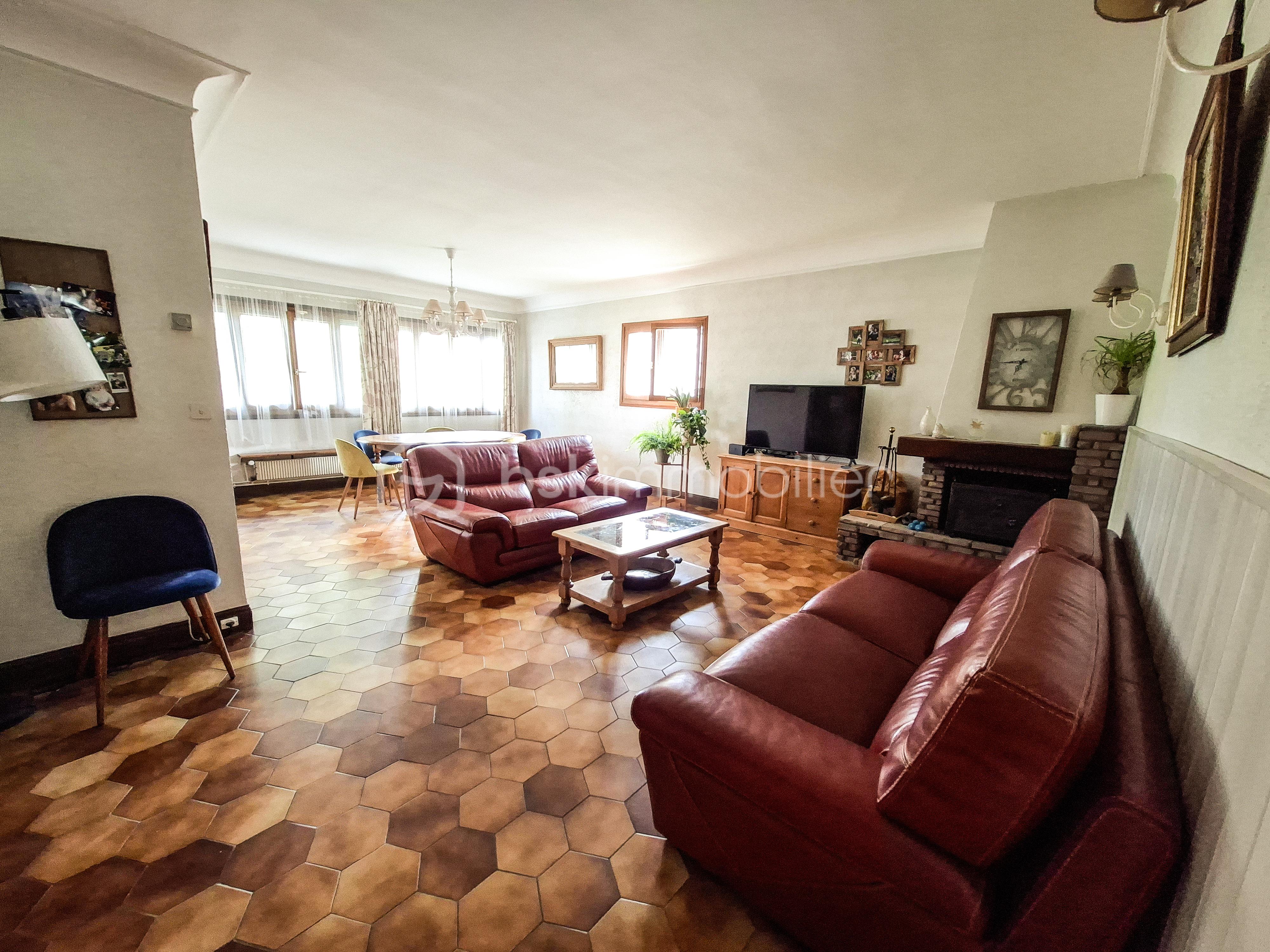 Maison de 182,14 m² - 20250826_105905.jpg