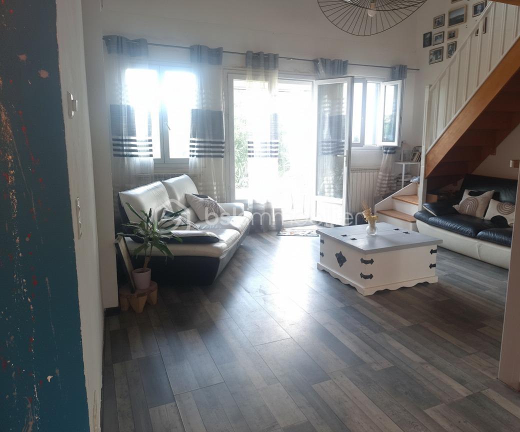 Maison de 190 m² - generated_2026-02-05T15_27_36.720.jpg