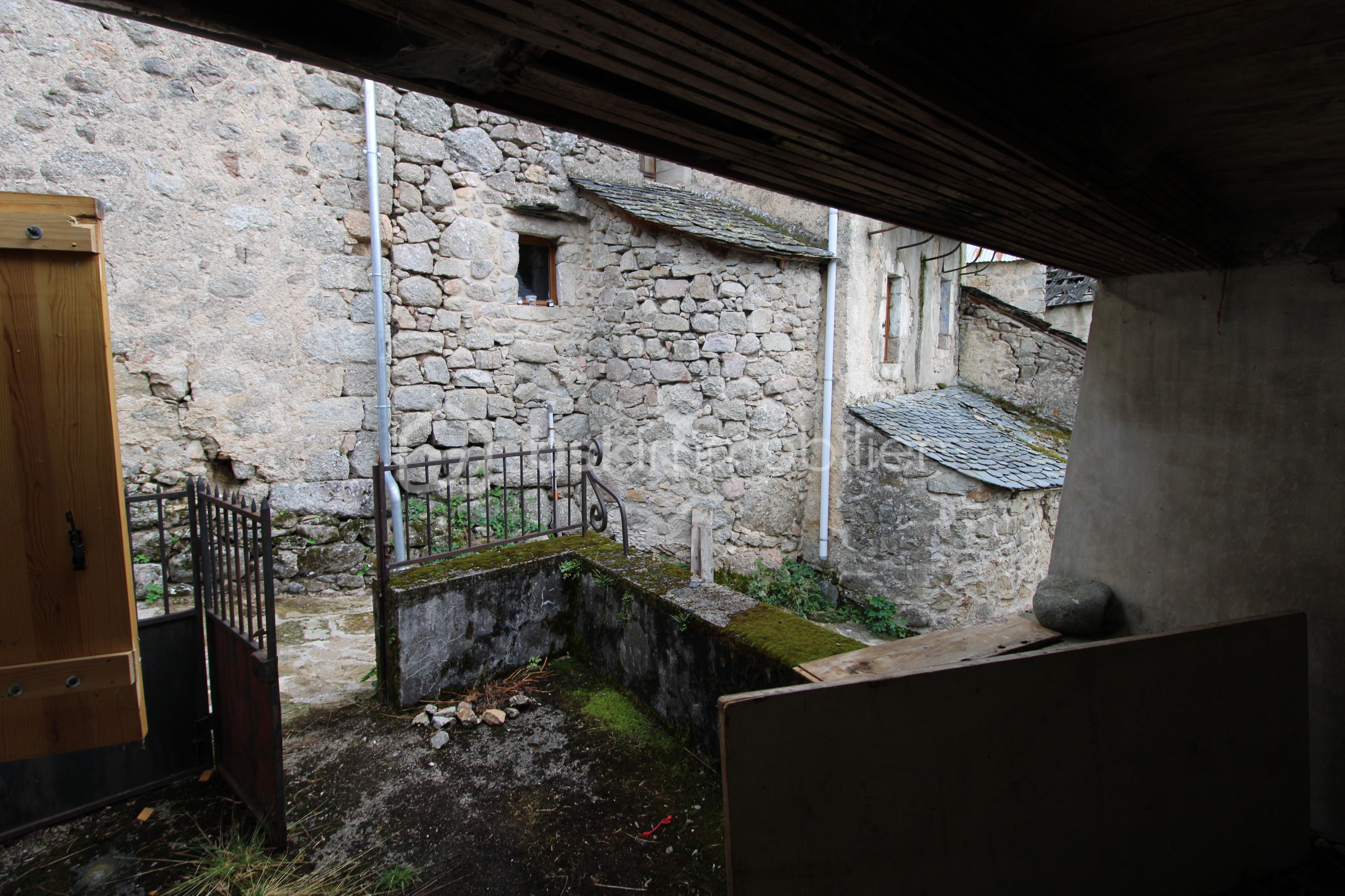 Maison en pierre de 100 m² - IMG_2423.JPG