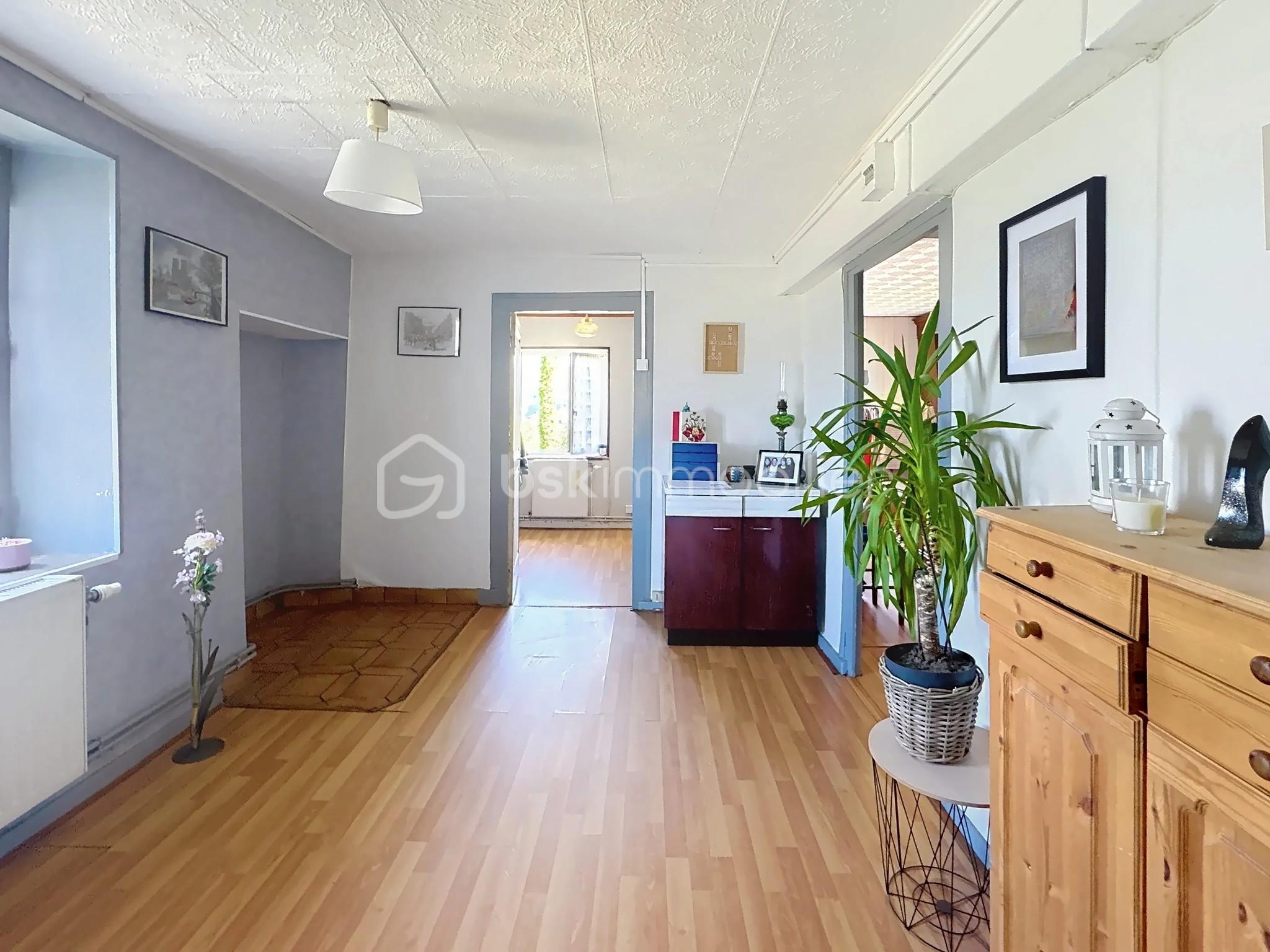 Maison de 90 m² - piece .jpeg
