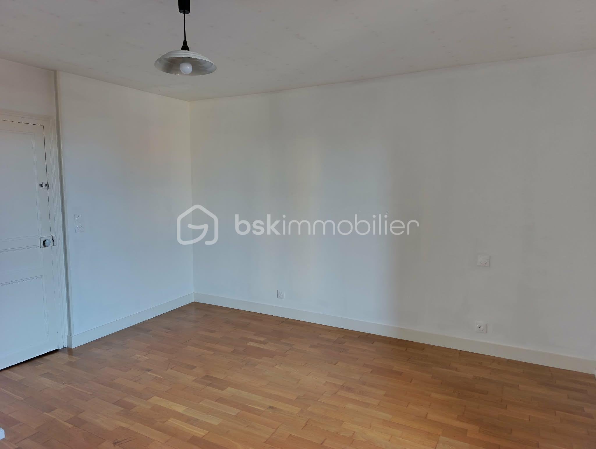 Maison de 112 m² - 1974fd05-6753-418b-bc08-0c9aa916c27f.jpg