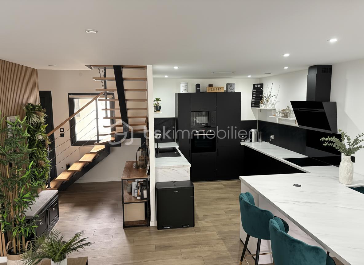 Duplex de 72 m² - Entrée-Cuisine.jpg