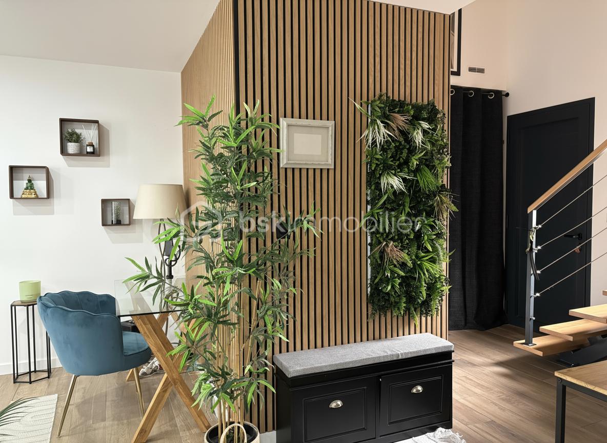 Duplex de 72 m² - Bureau Entrée.jpg