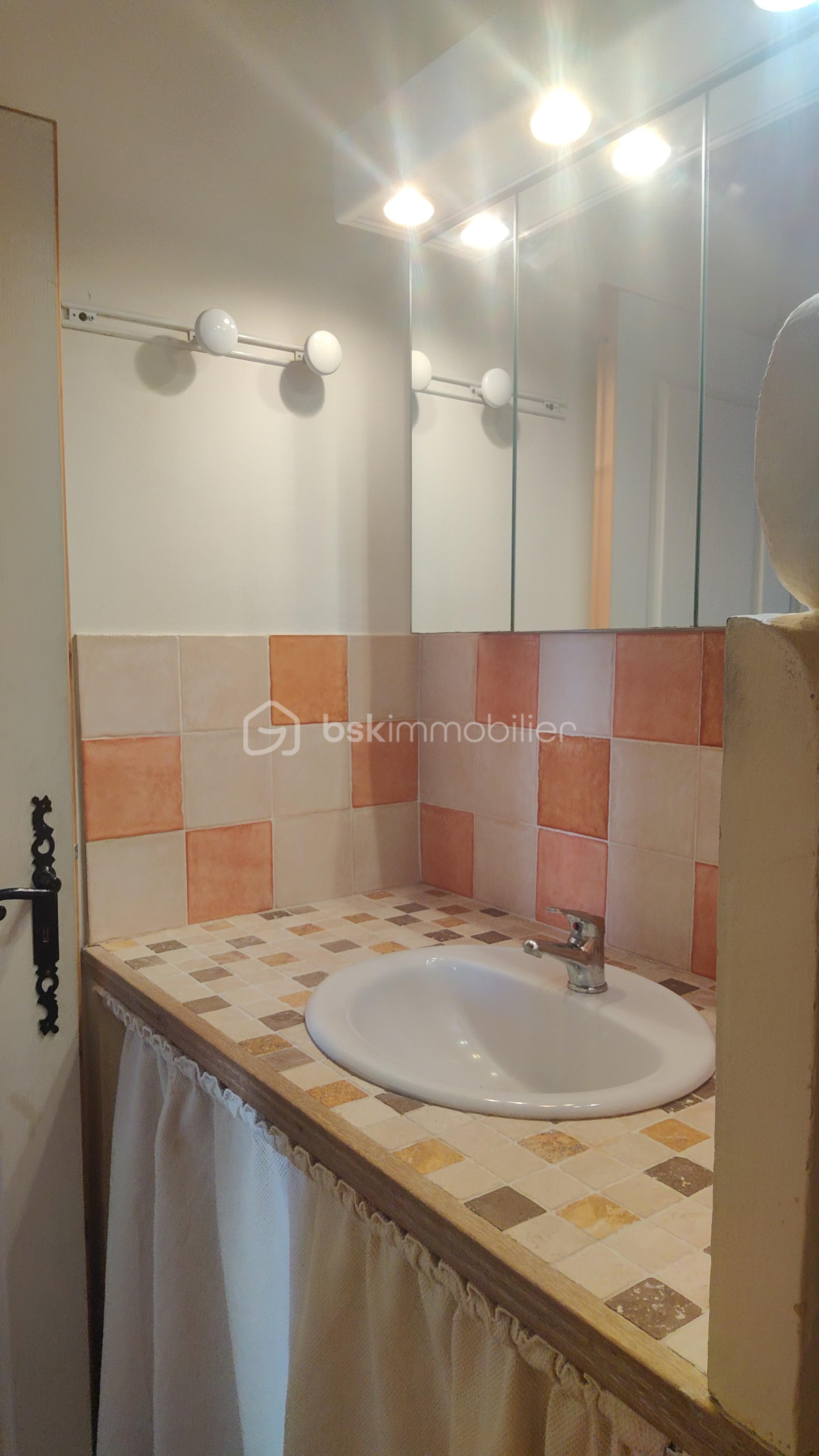 LAVABO VILLA.JPG