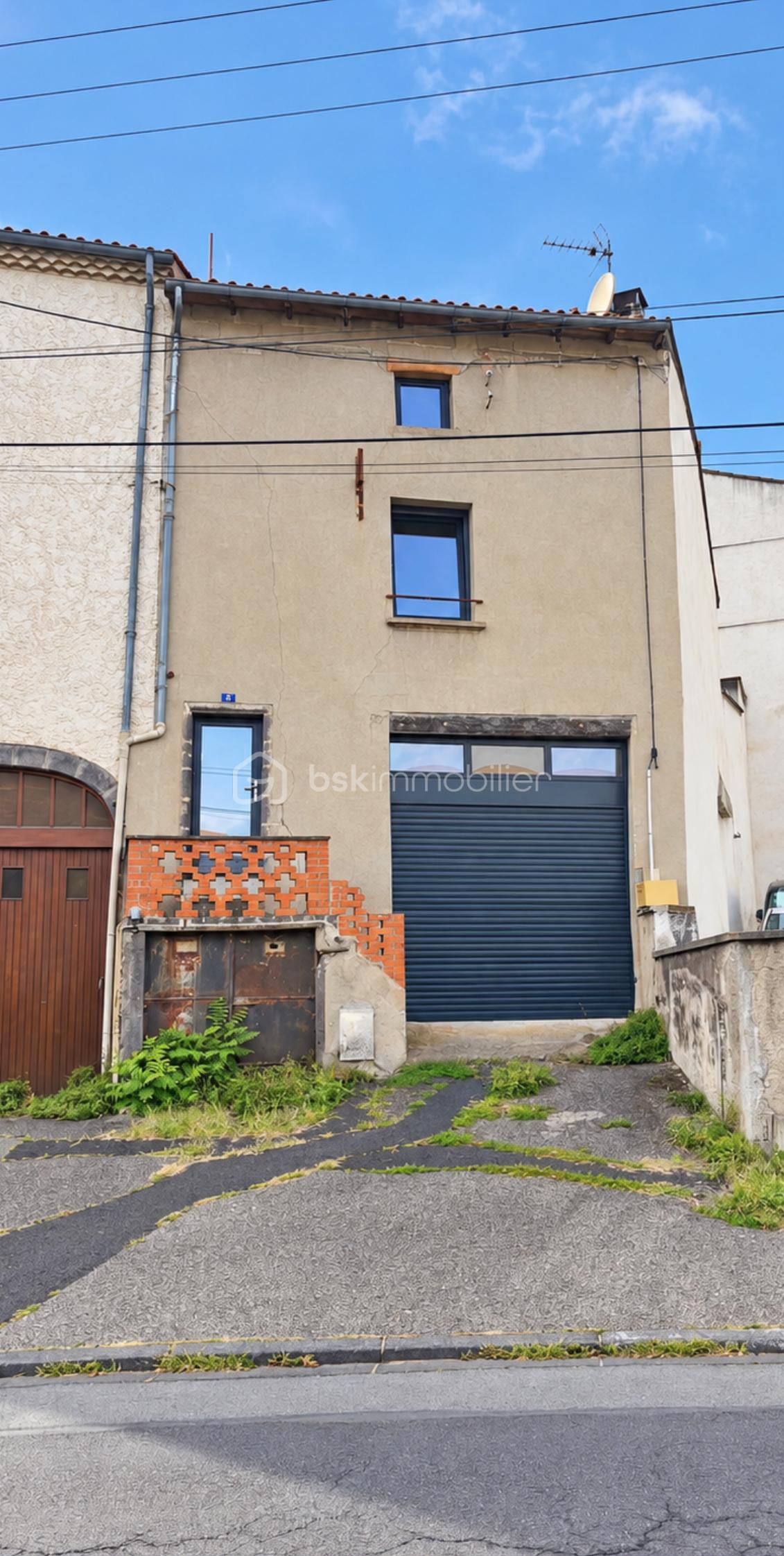 Maison 5 pièces 112 m² · à Cournon-d'Auvergne · 112 m² · 115 000 €