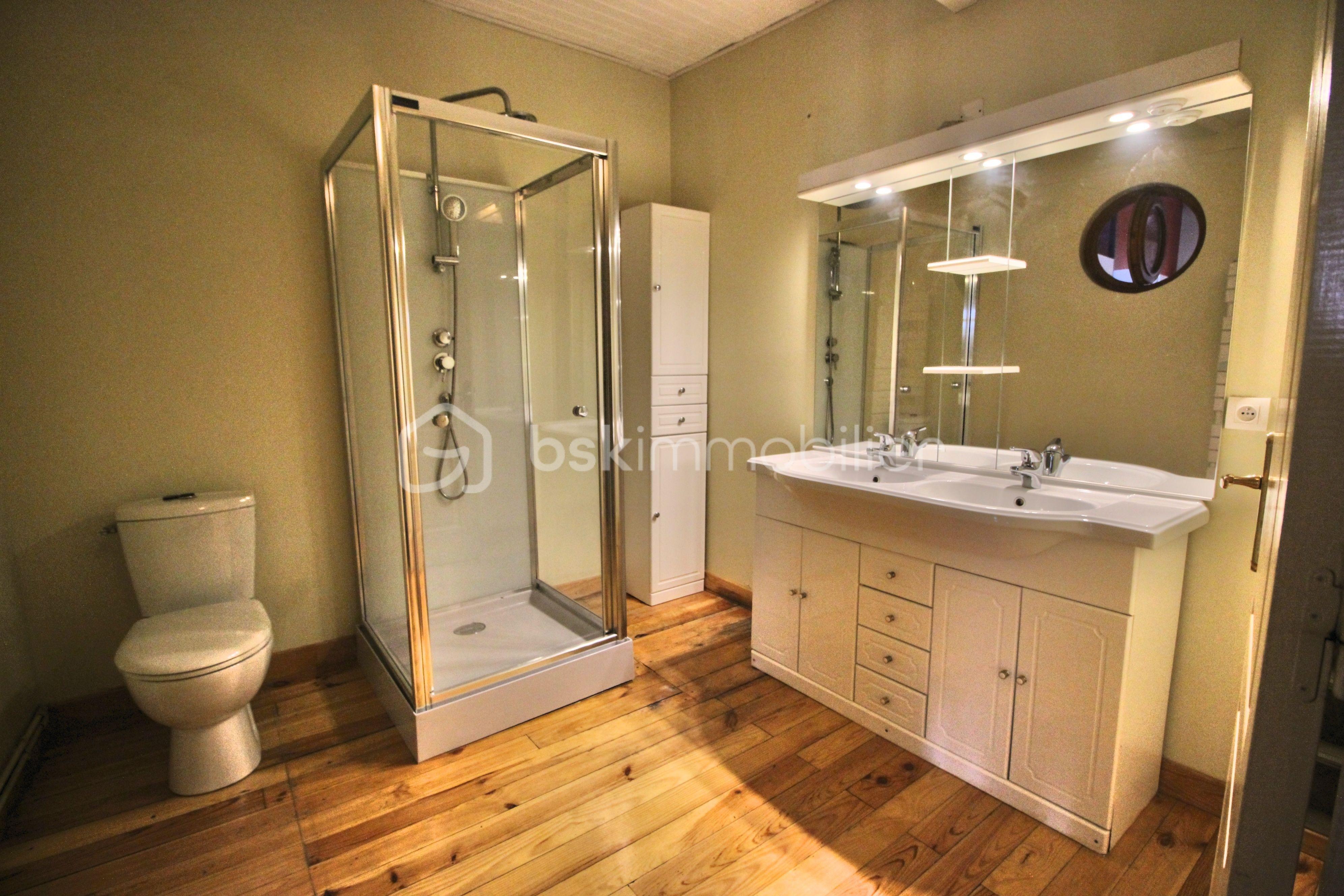 Maison de 157 m² - SDB 3.jpg