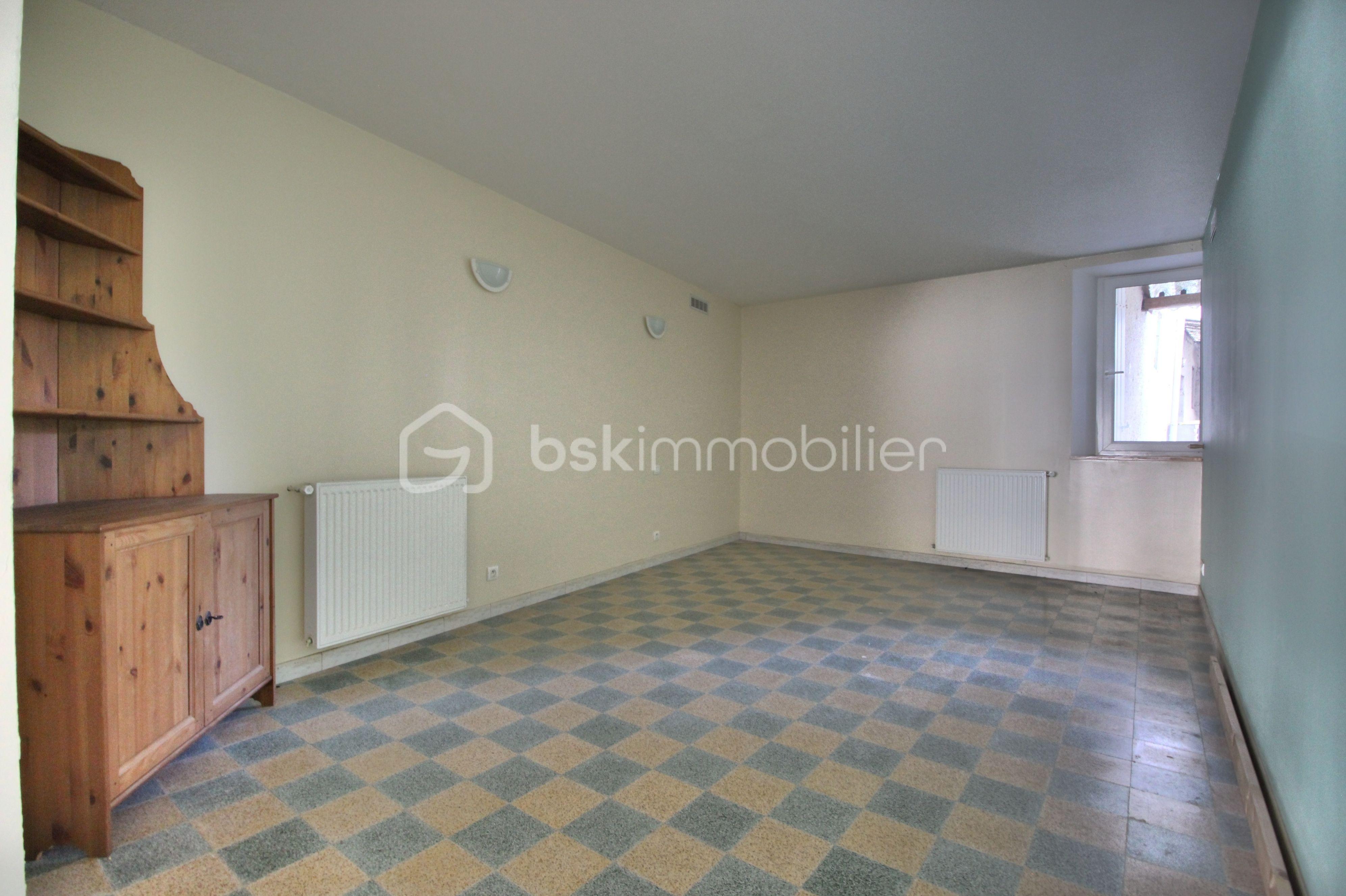 Maison de 157 m² - piece arriere RDC.jpg