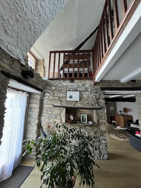 Maison en pierre de 120 m² - L.jpeg