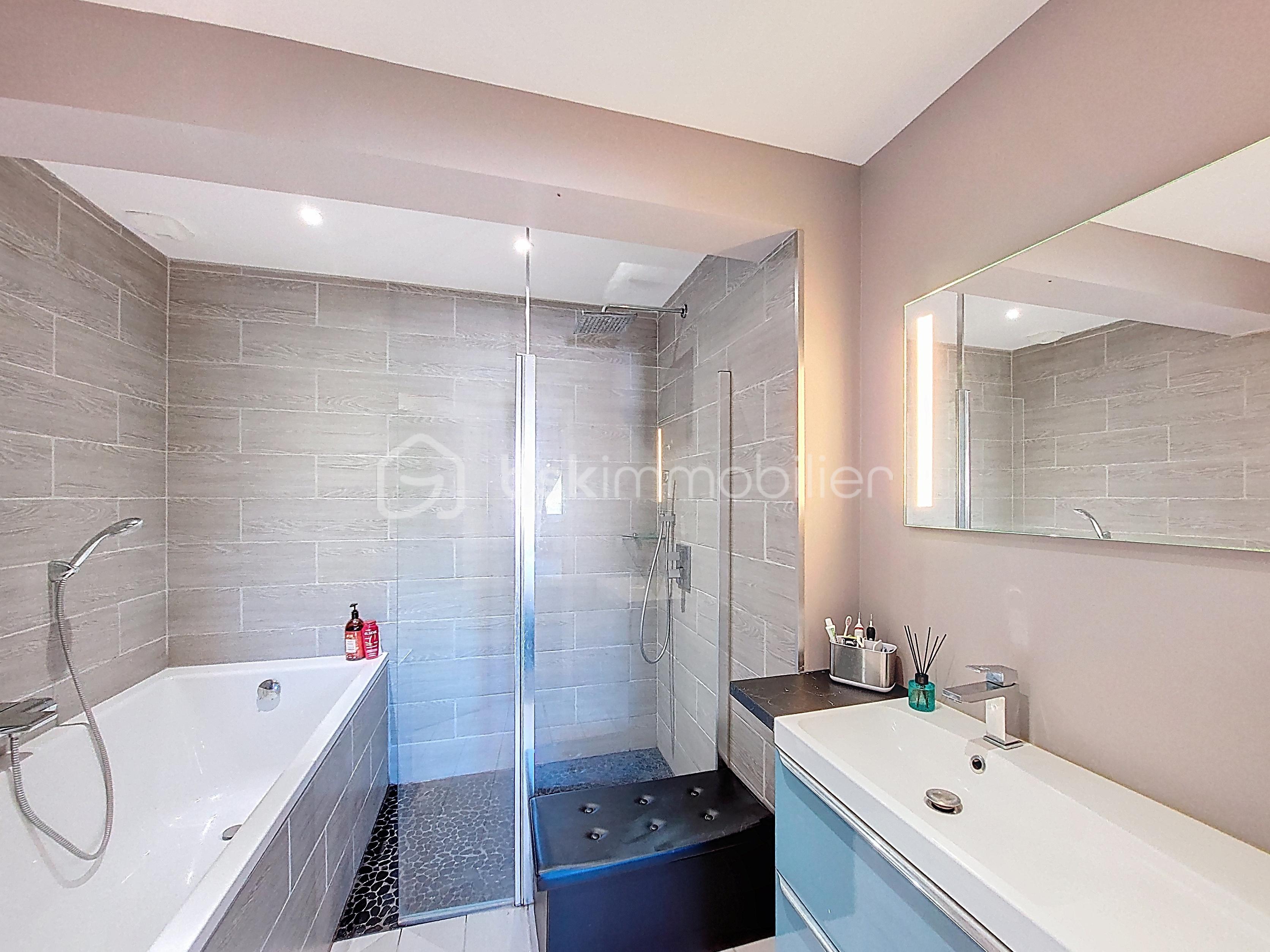 Maison de 137 m² - boussotrot_00001 (9).jpg