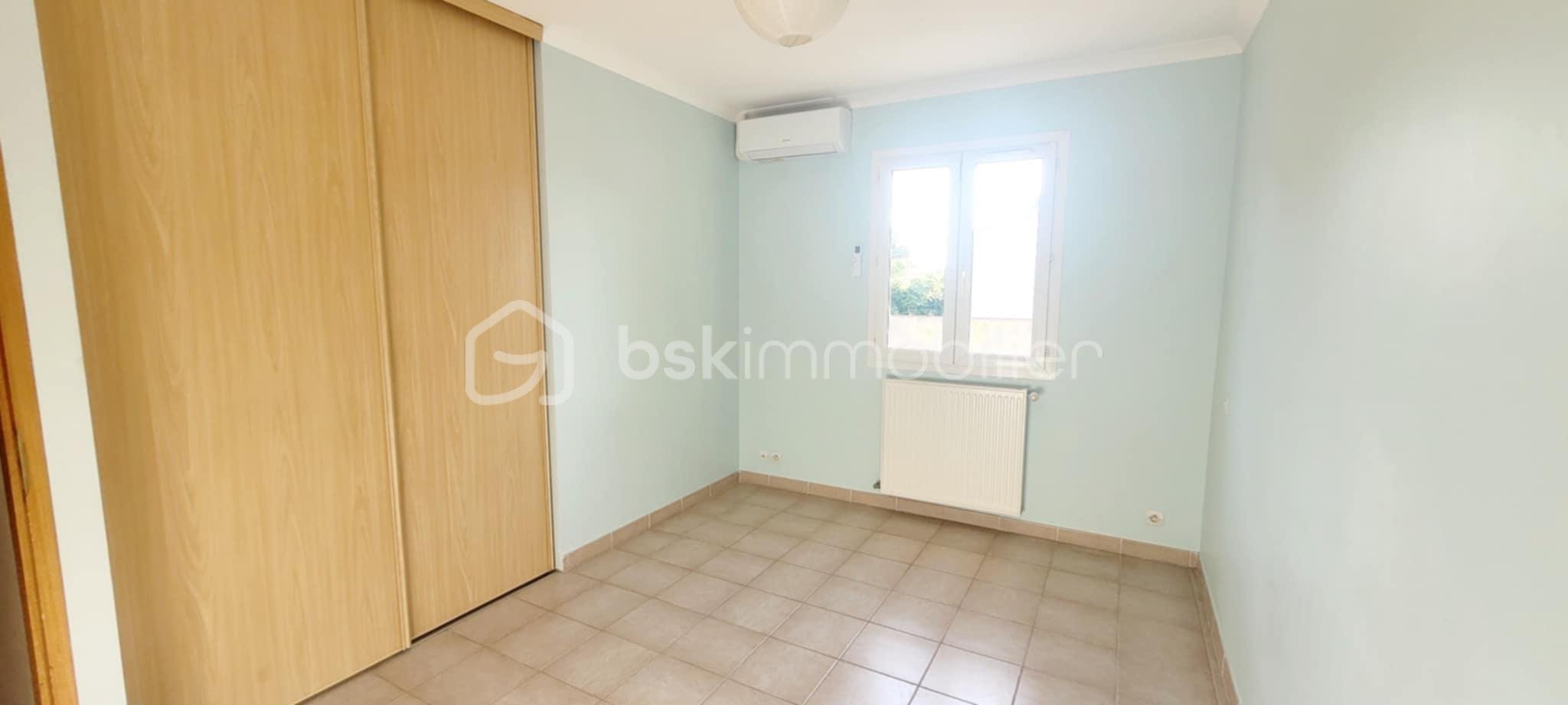 Maison de 157 m² - f39c6d08-e5e0-46ef-82da-b9923985c305.jfif