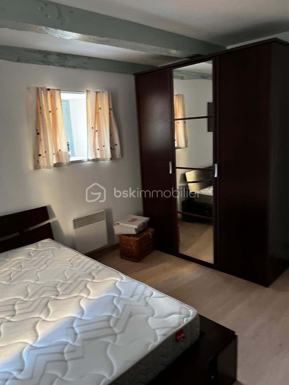 Maison de village de 120 m² - PHOTO CHAMBRE LABECEDE.jpg