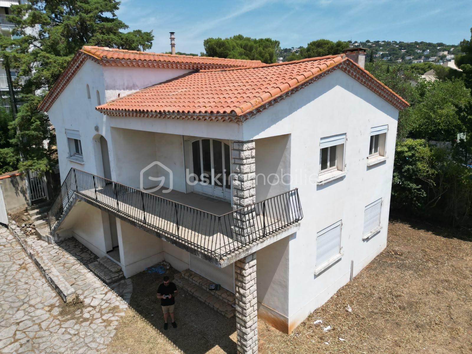 Maison 7 pièces 200 m² · à Sete · 200 m² · 490 000 €