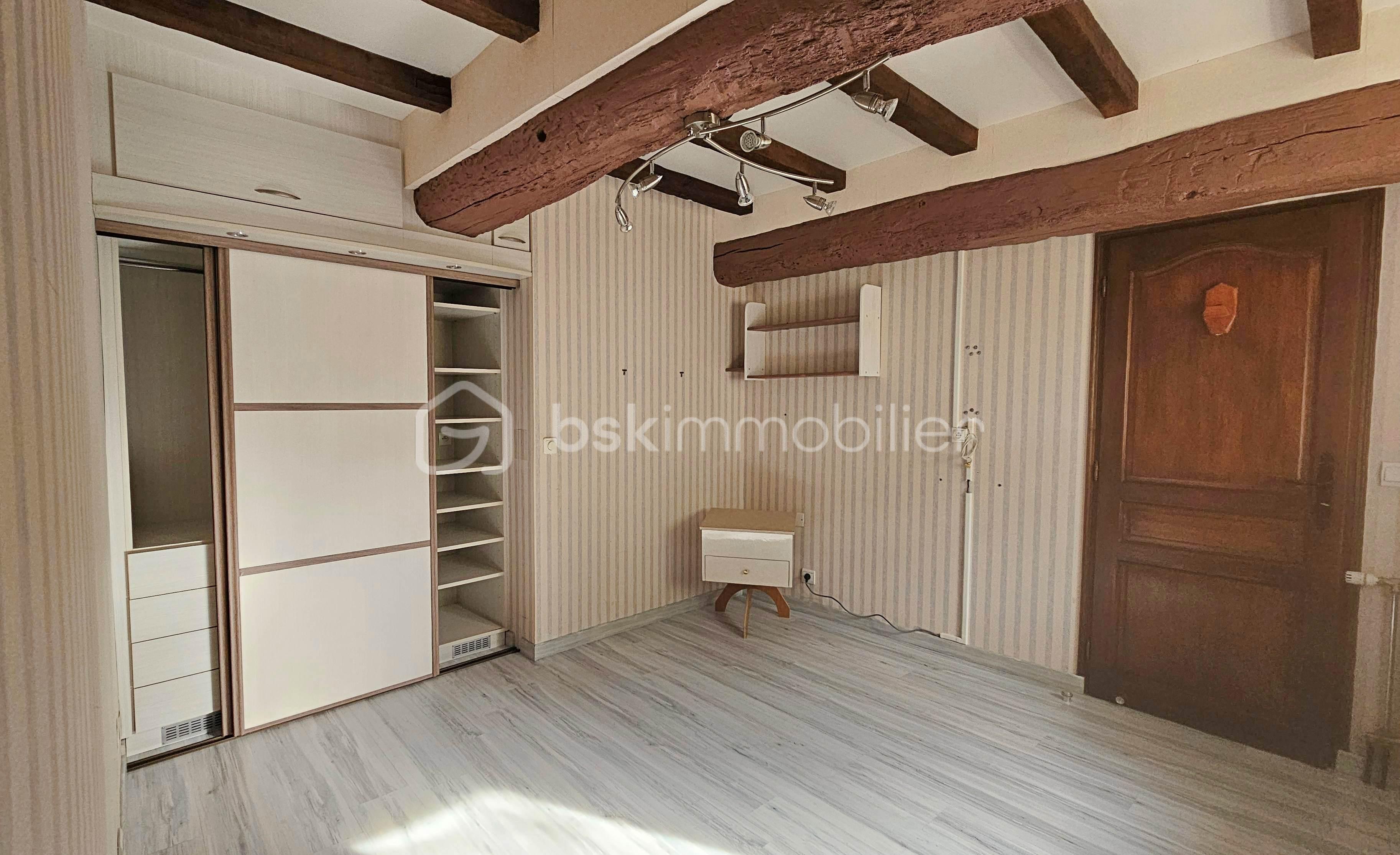 Maison de 144 m² - chbr rdc 3jpg.jpg