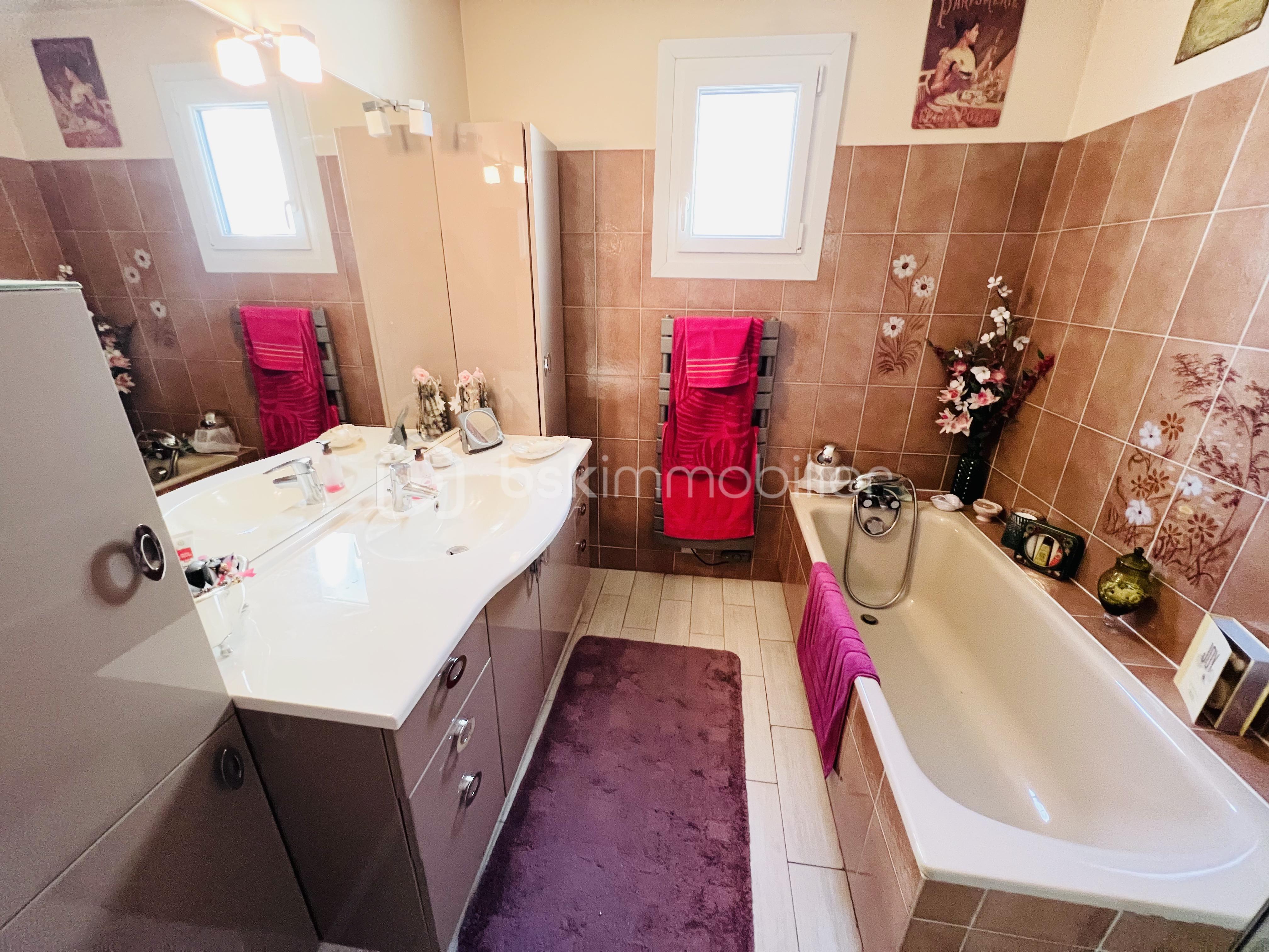 Maison de 159 m² - tempImagerFzoox.png