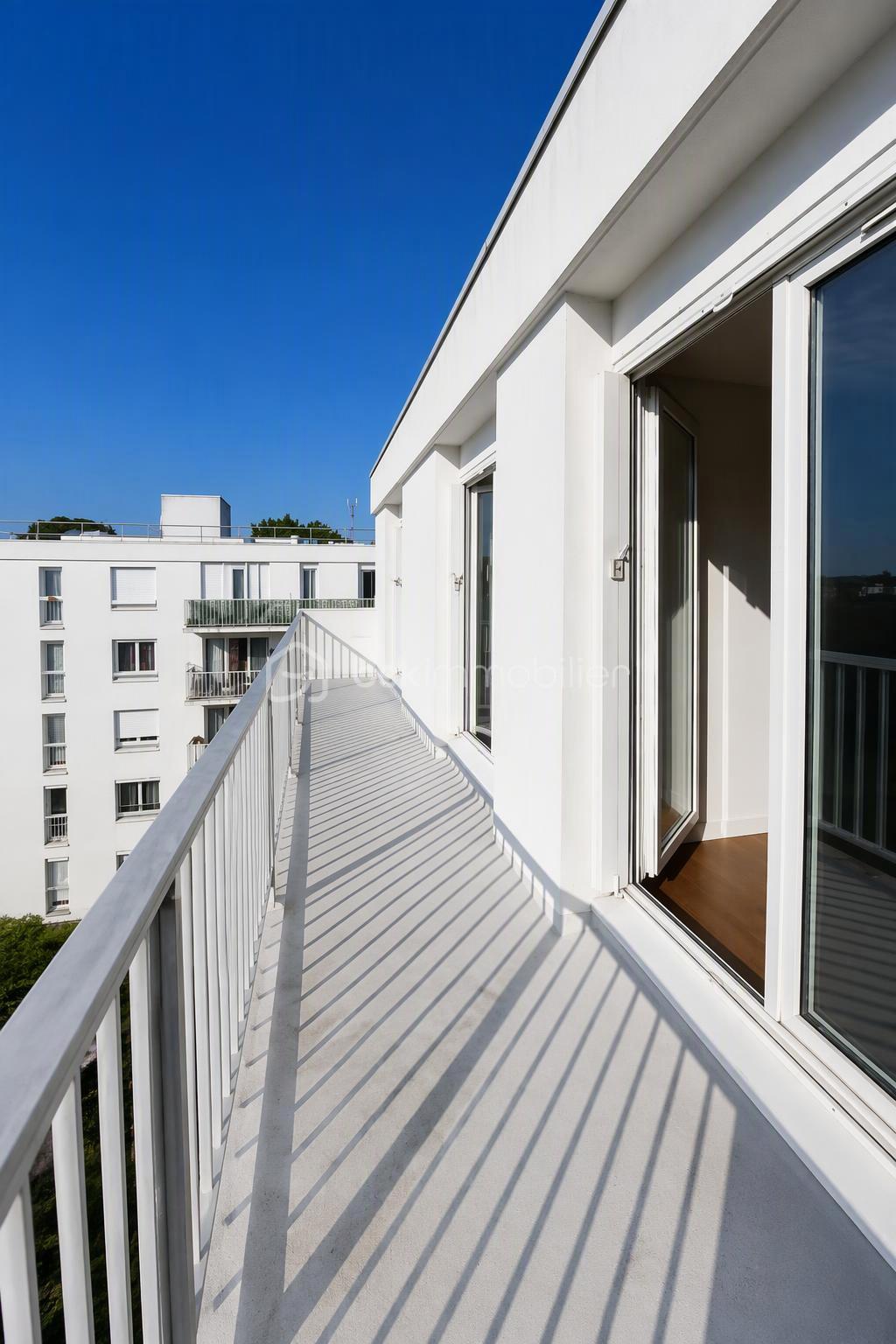17 Balcon 2 b.jpeg