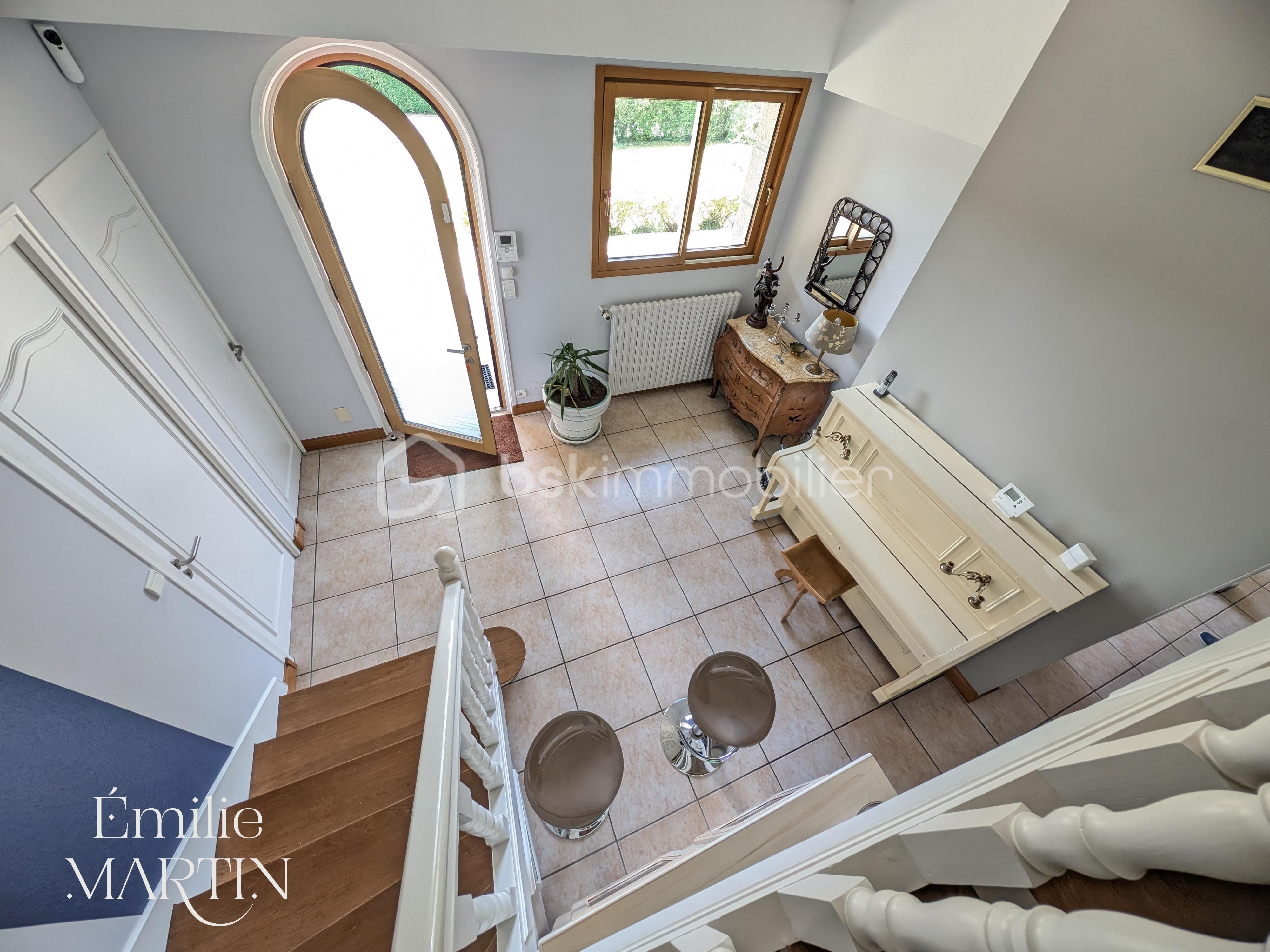 Maison de 239 m² - Entrée vue d'en haut.png