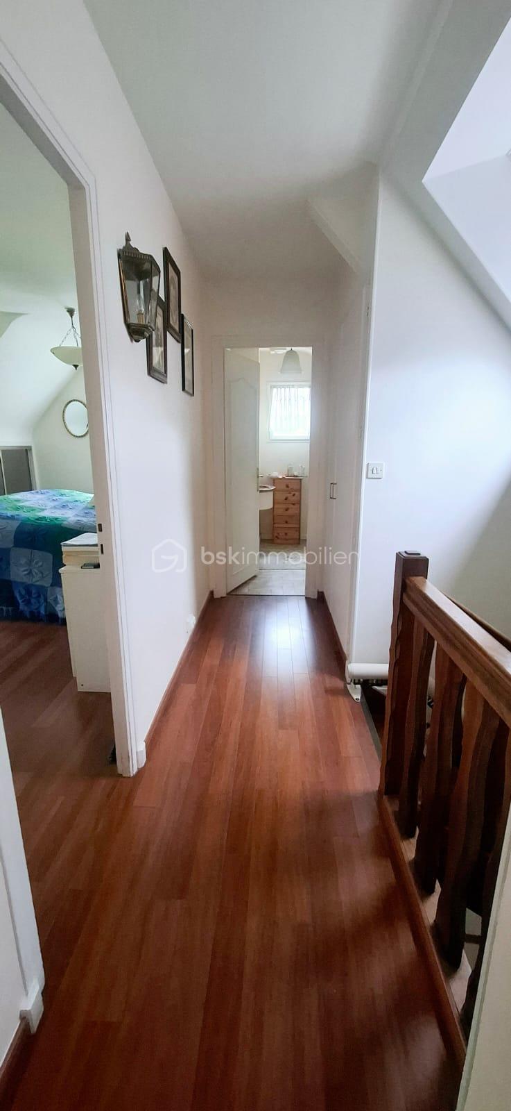 Maison de 170 m² - 43a016cc-18e4-4a3e-8ecb-0b0ef0d3f323.JPG