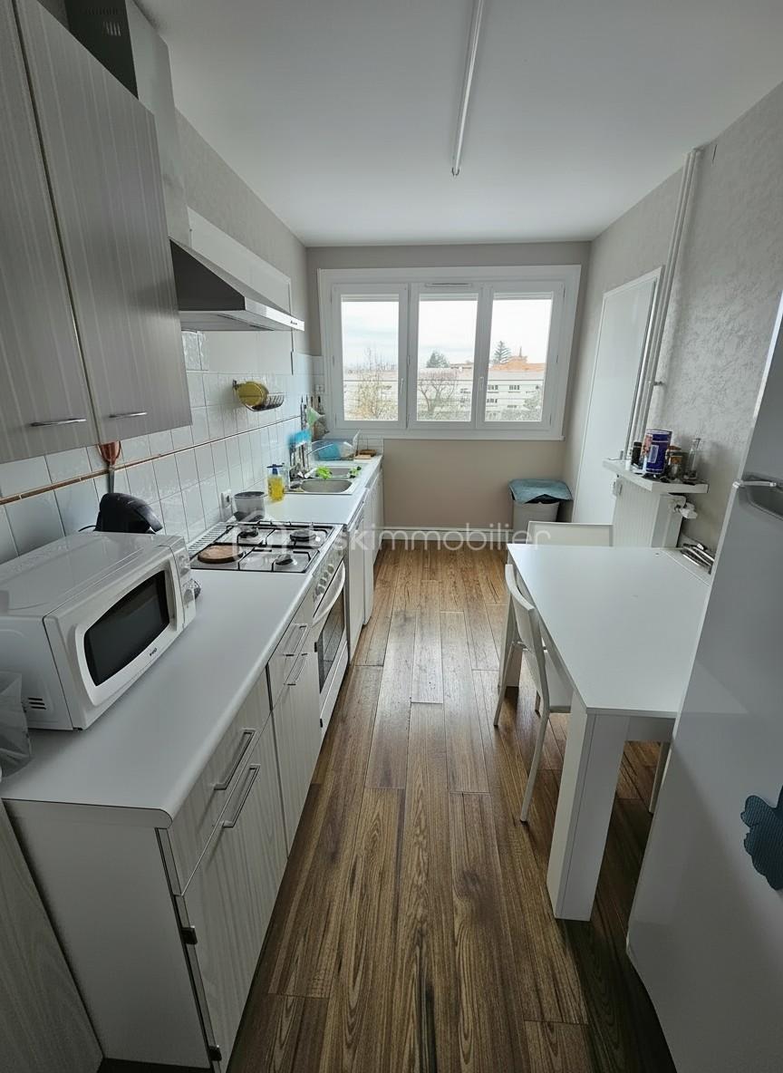 Appartement de 71,66 m² - generated_cuisine 2.jpg